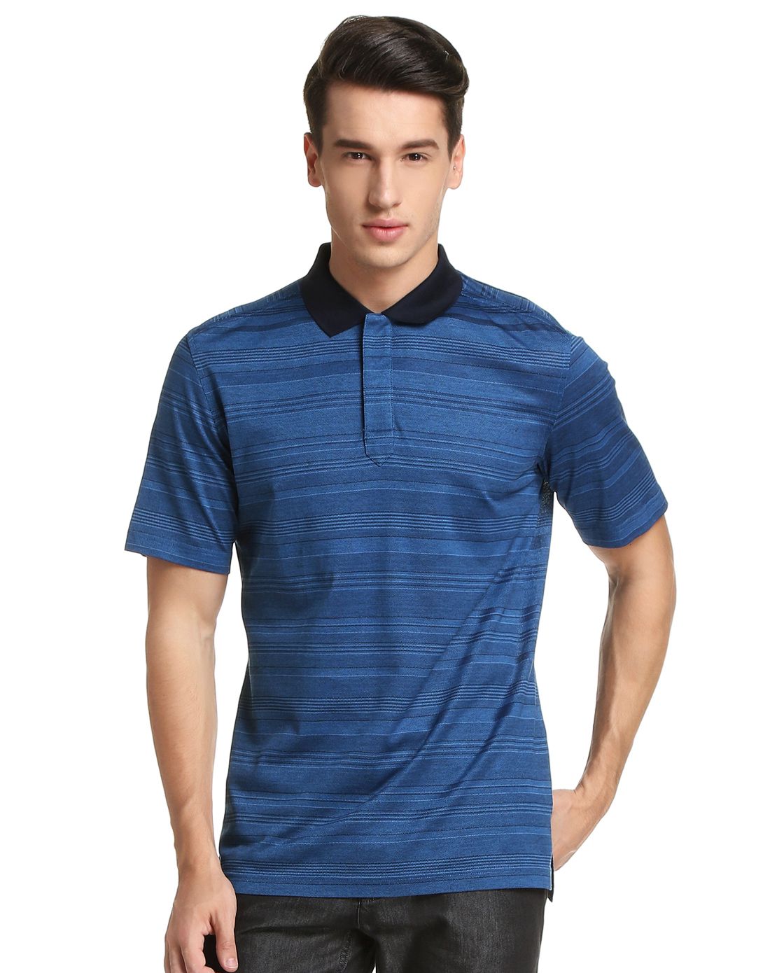 普蓝色成熟大气翻领短袖t恤