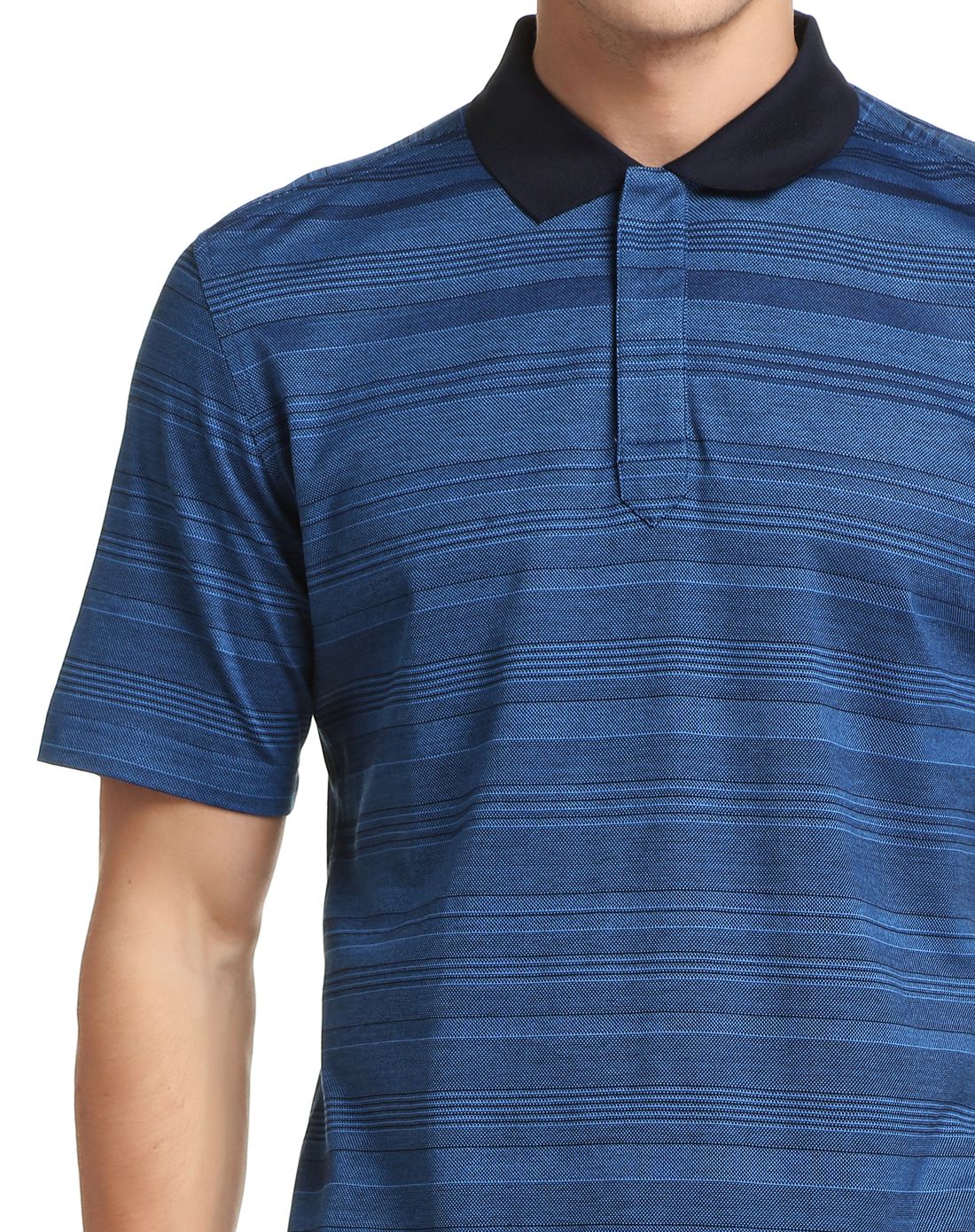 普蓝色成熟大气翻领短袖t恤