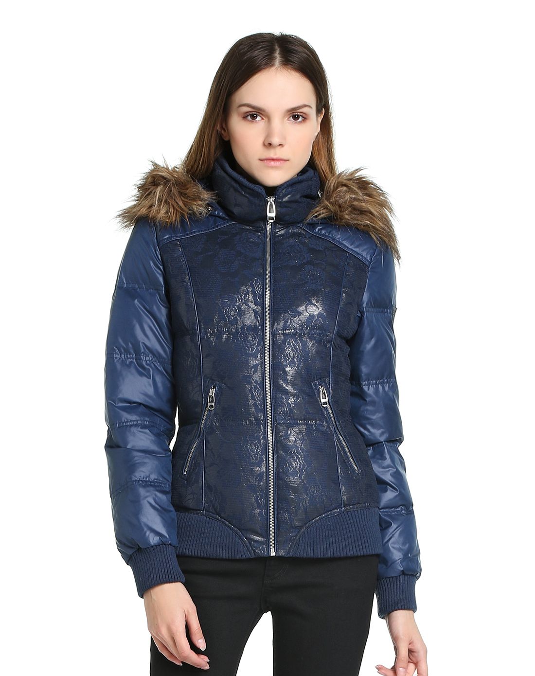 蓝色休闲百搭长袖羽绒服