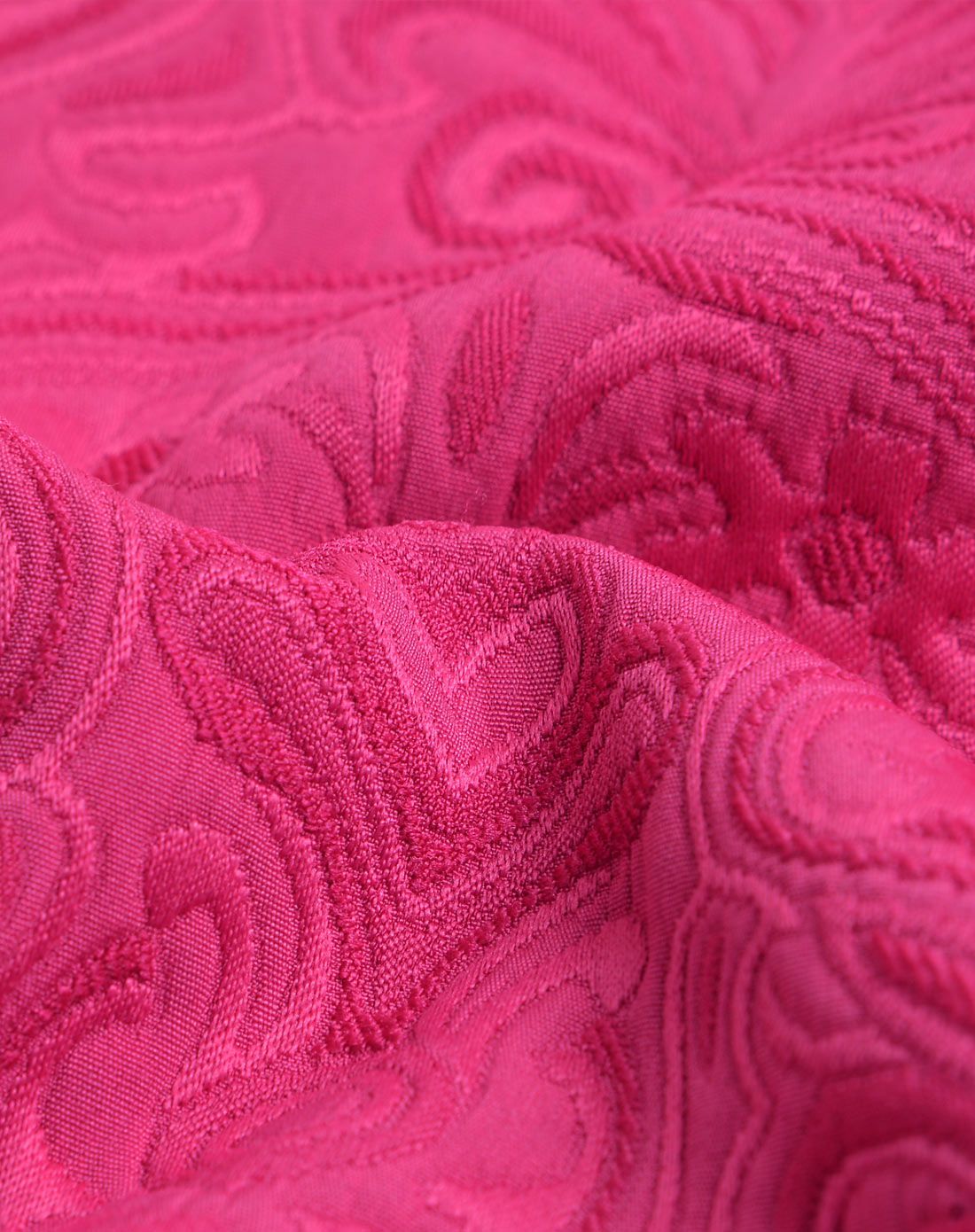 玫红色图腾暗纹中式斜襟棉衣