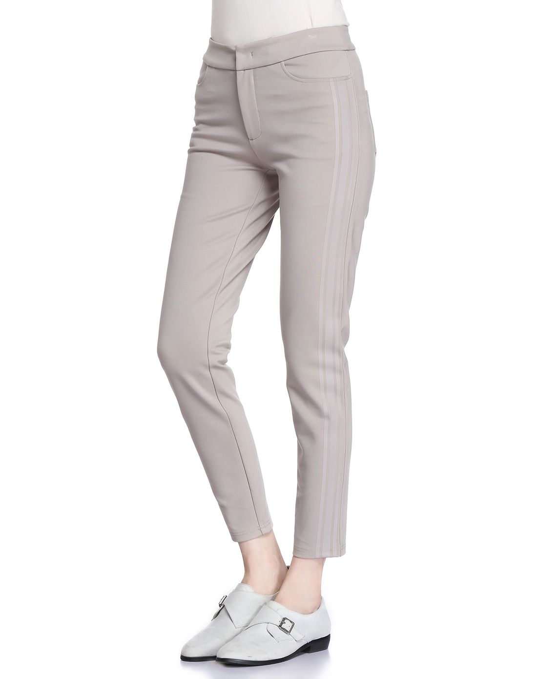 米灰色修身百搭长裤