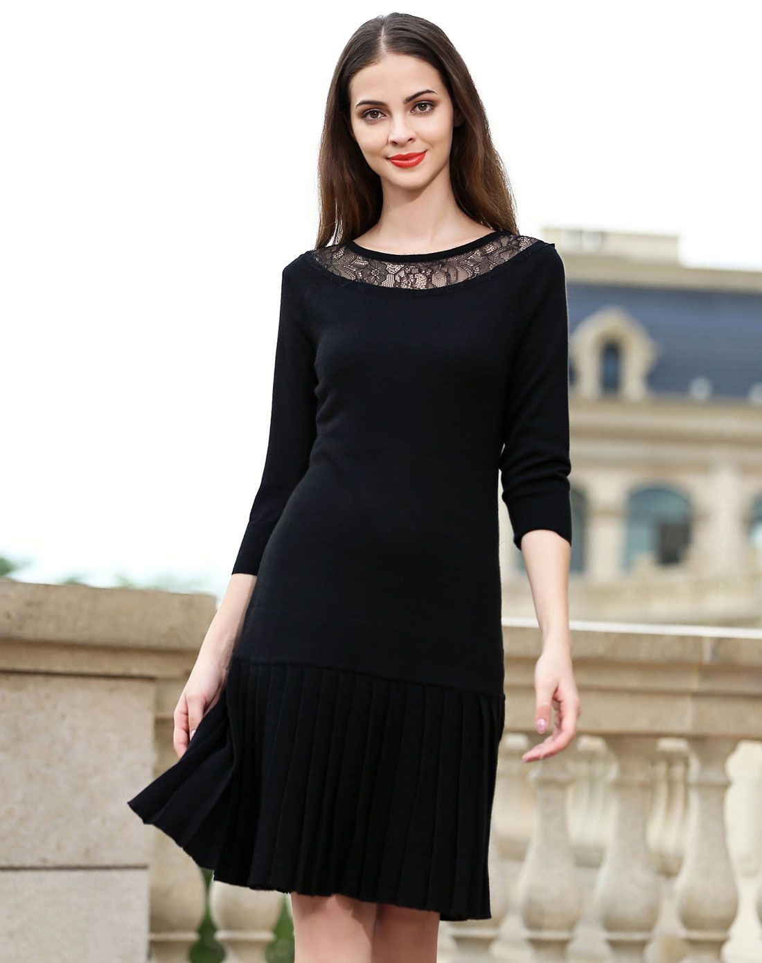 黑色性感拼蕾丝连衣裙