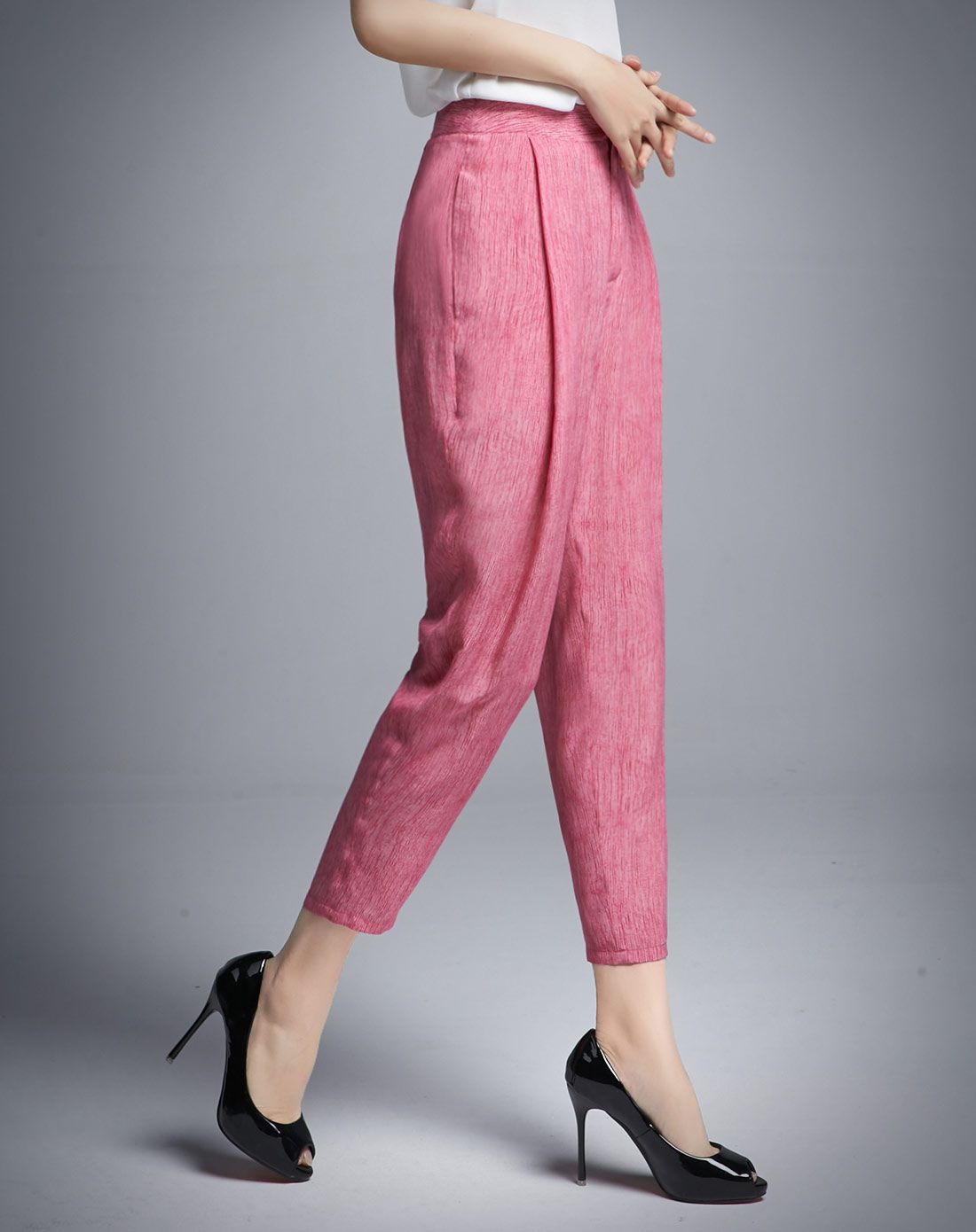 女款真丝桃红色时尚百搭哈伦裤