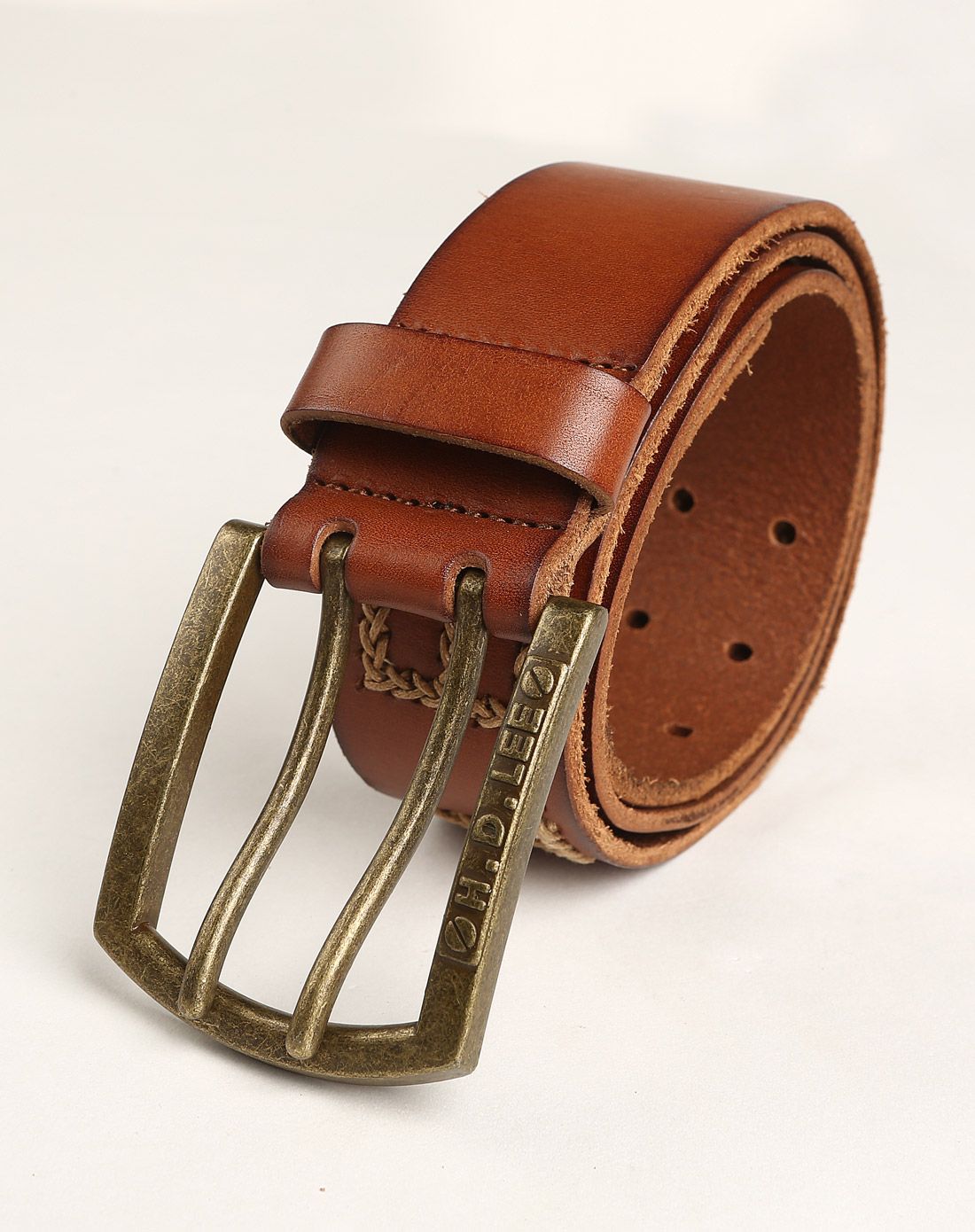 棕色经典时尚皮带