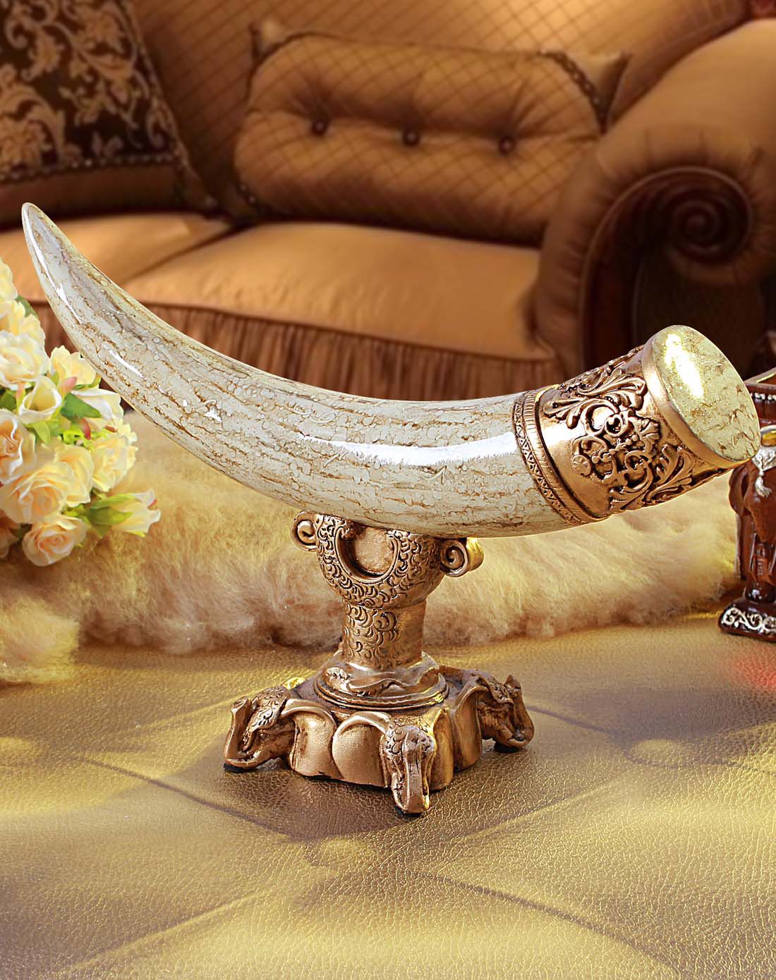 朵兰舍-仿石欧式牛角摆件