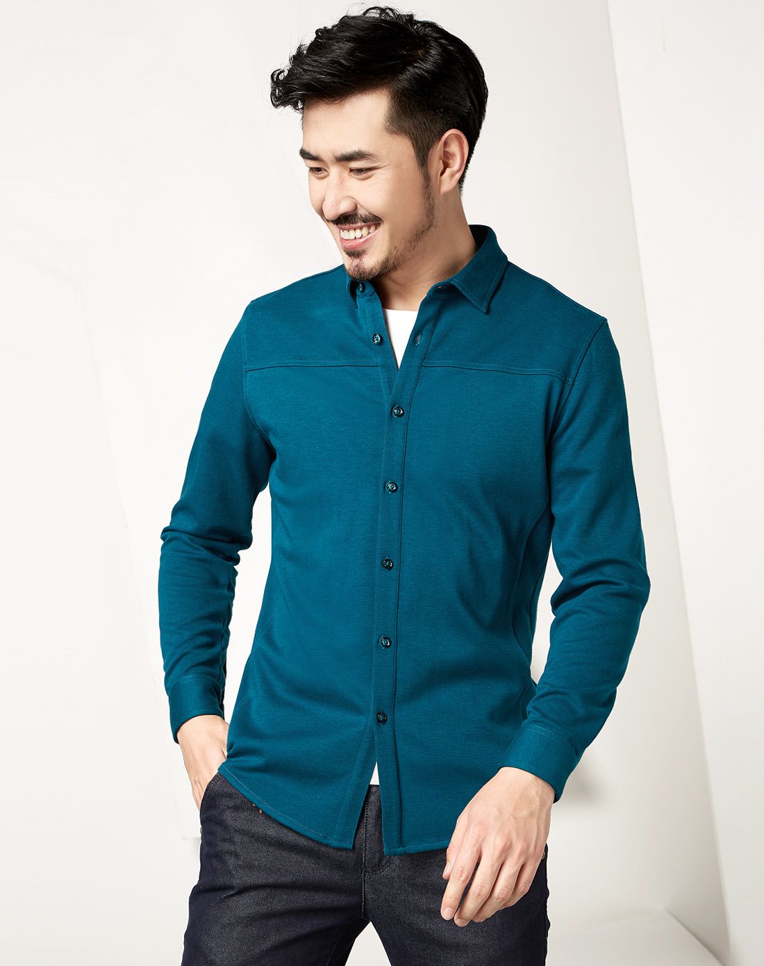 深绿休闲商务针织长袖衬衫