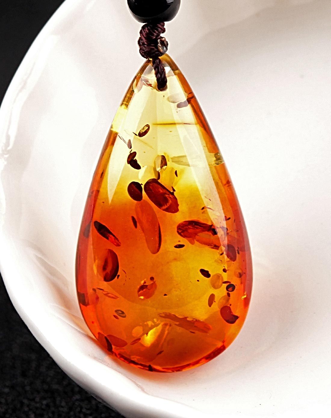 天然琥珀双色花珀随形水滴吊坠