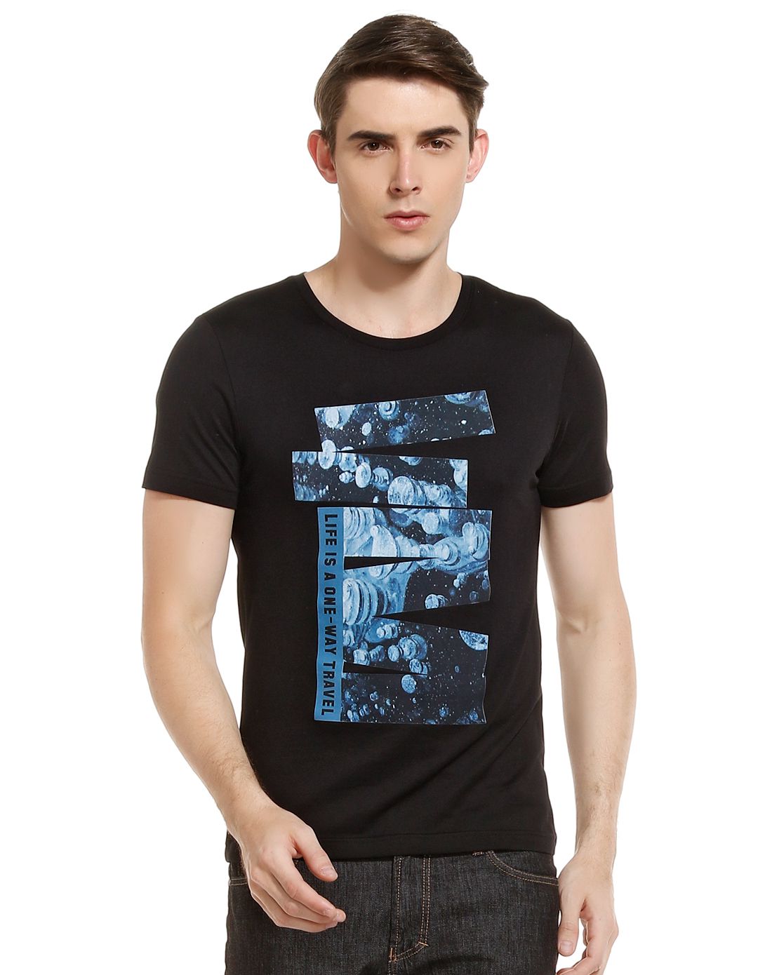 巴达萨里黑色炫酷个性短袖t恤