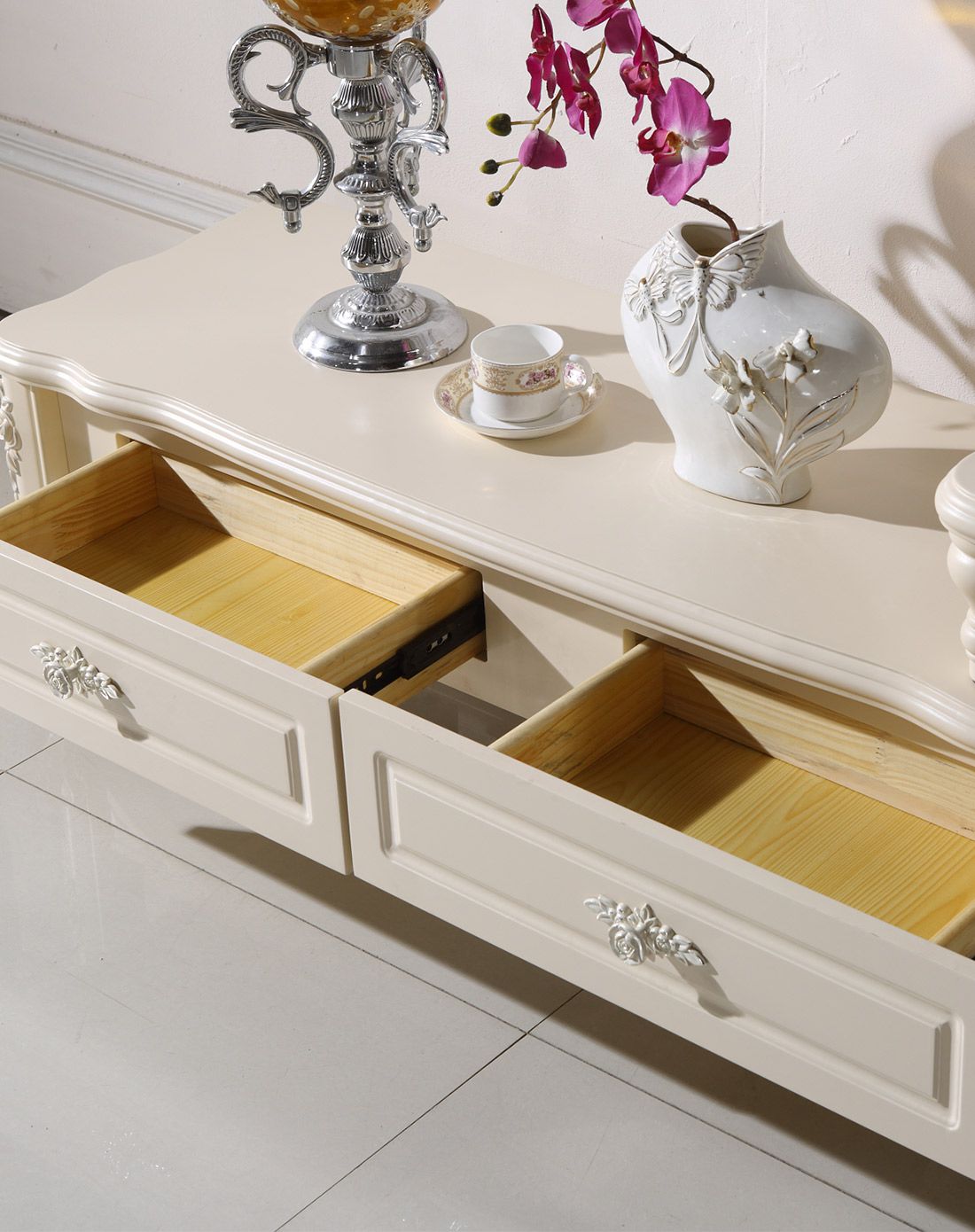 实用简欧拉伸电视柜