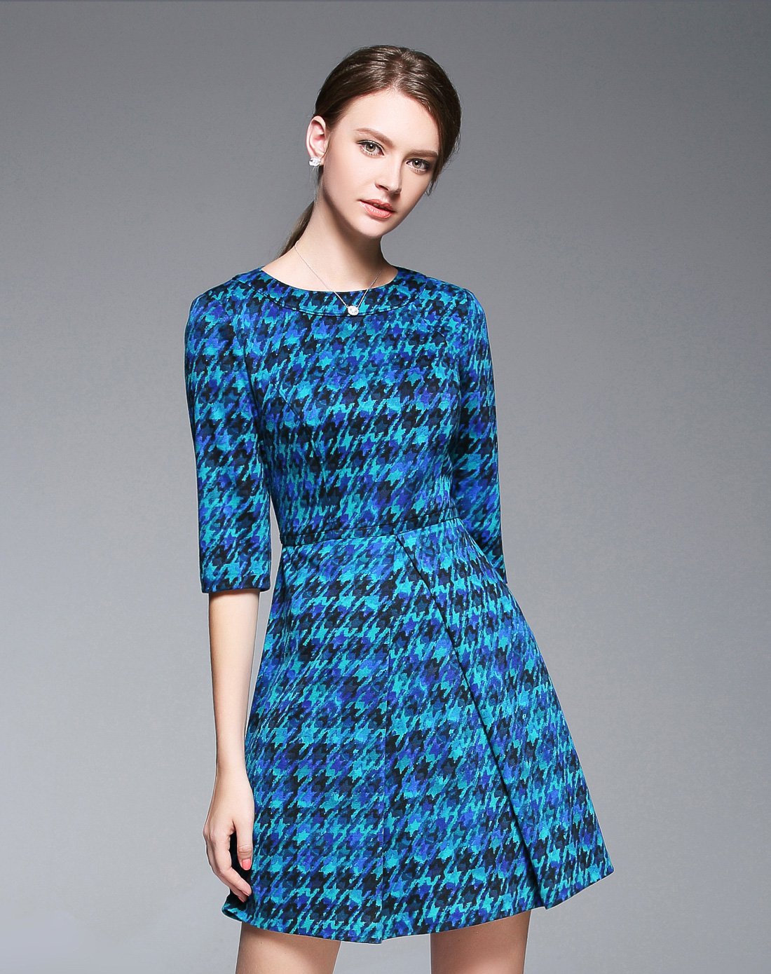 女装蓝黑千鸟格修身显瘦印花连衣裙