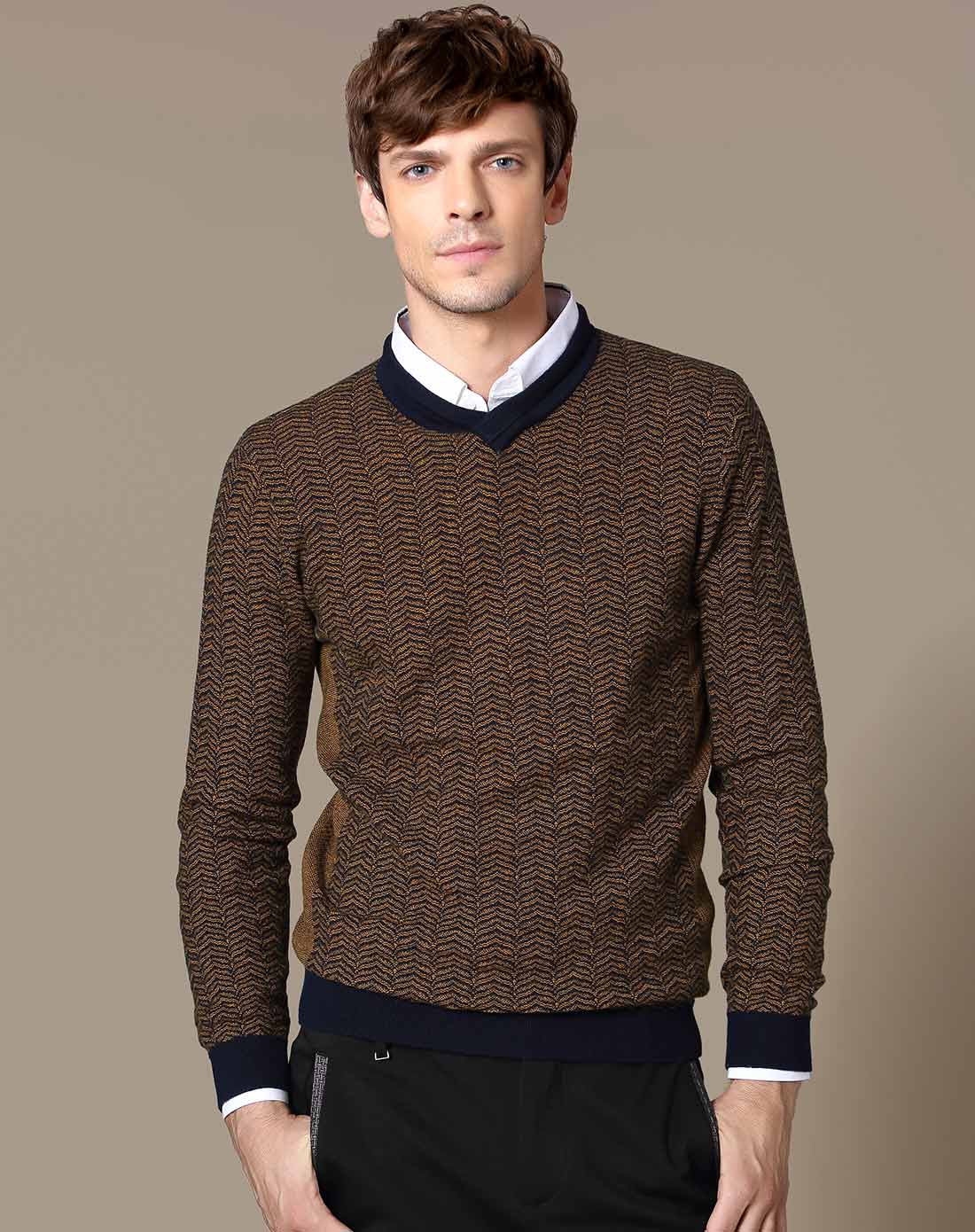 柔滑细腻安卡拉羊毛提花毛衣