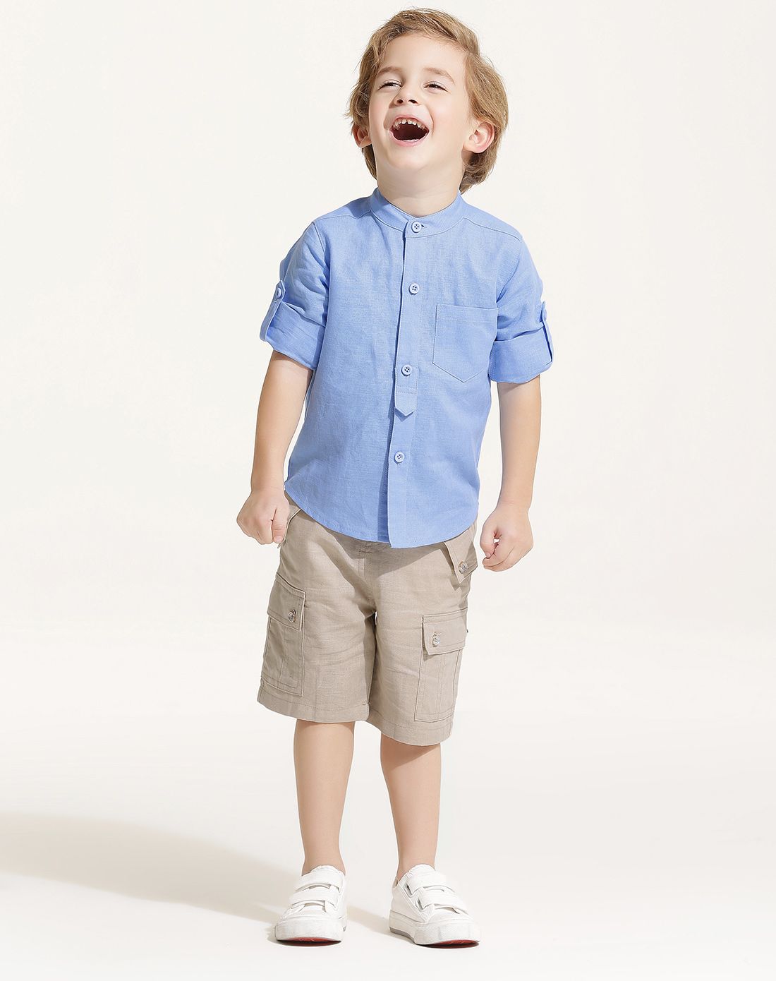 男童天蓝色小立领衬衫