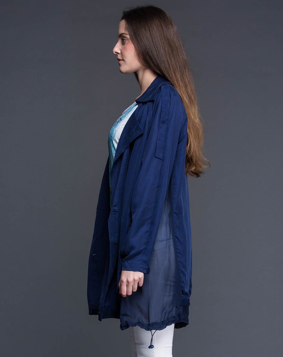 深蓝色休闲时尚百搭外套