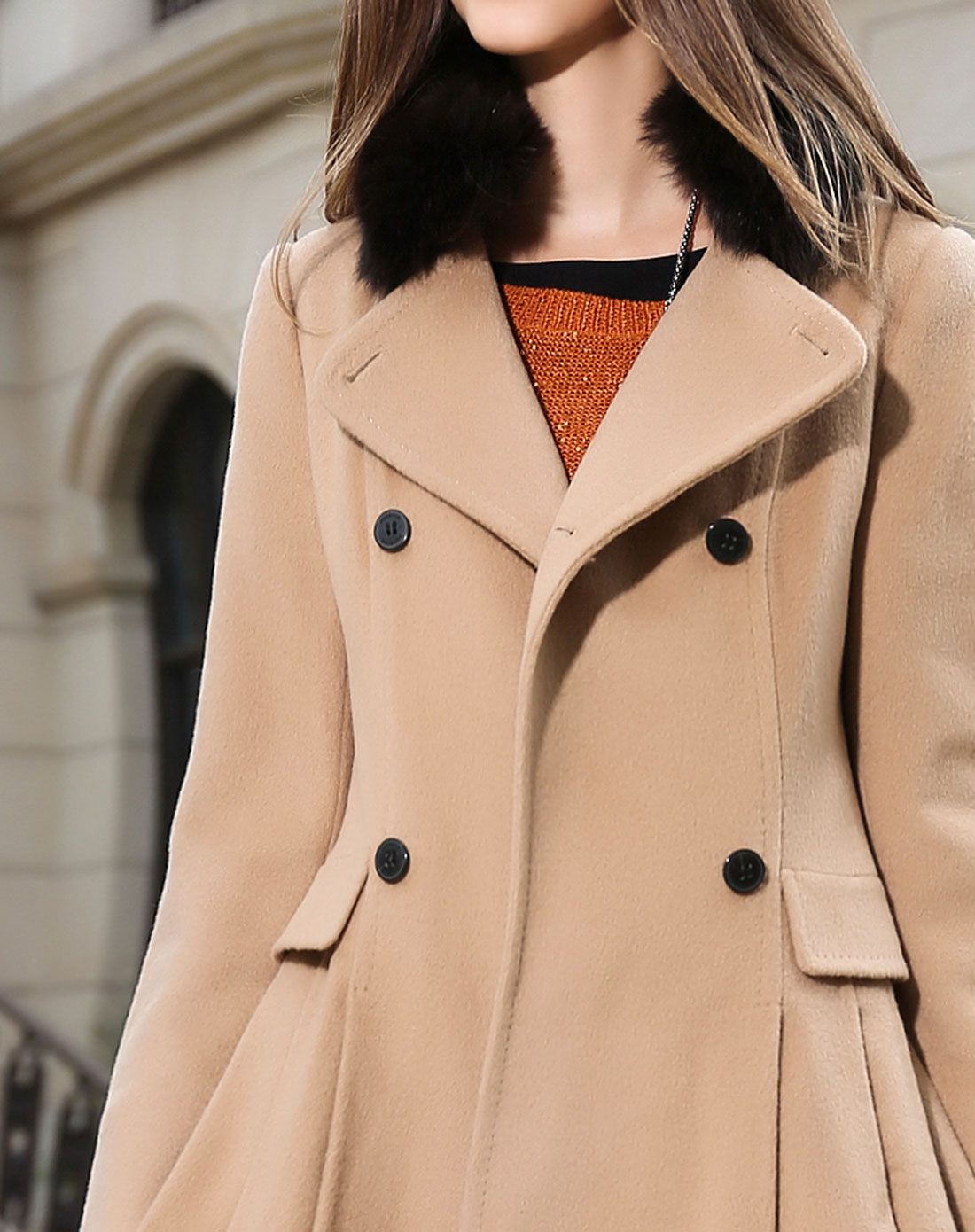 杏色气质狐狸毛领裙摆羊毛呢大衣