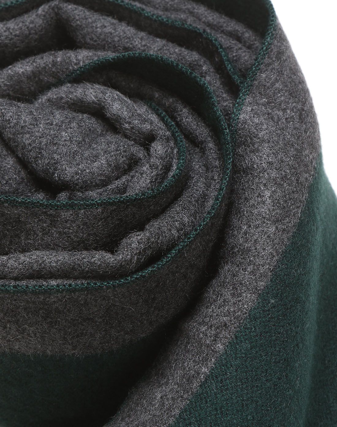 男士舒适顺滑撞色时尚围巾绿灰