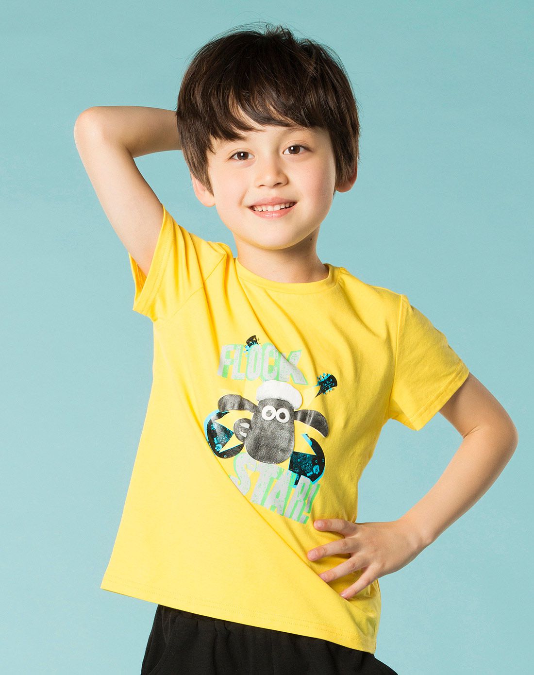男童黄色明星短袖