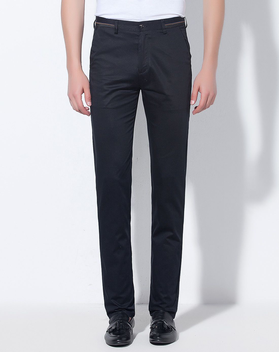 黑色男士莫代尔休闲裤