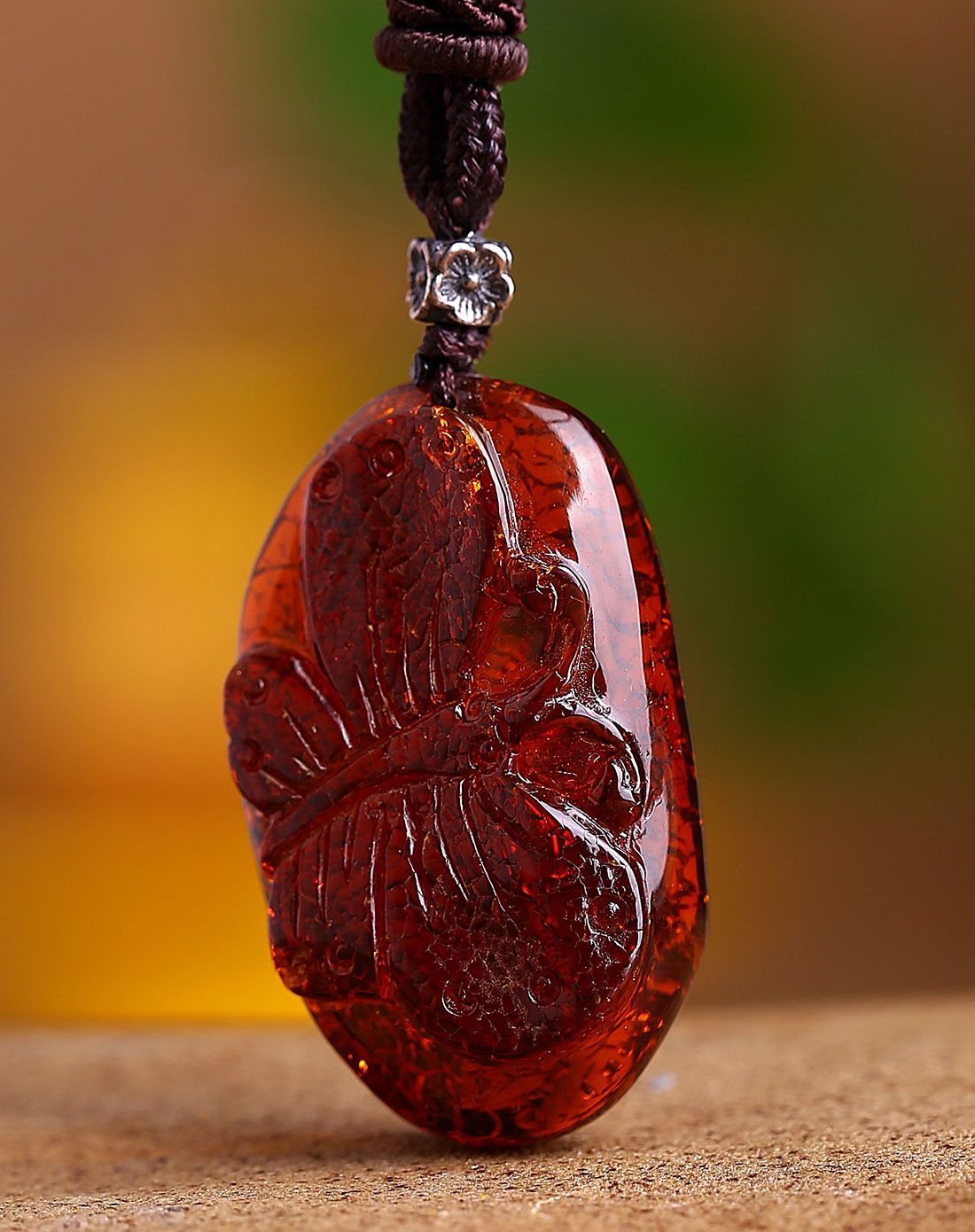 长寿无疆天然血珀项链附证书