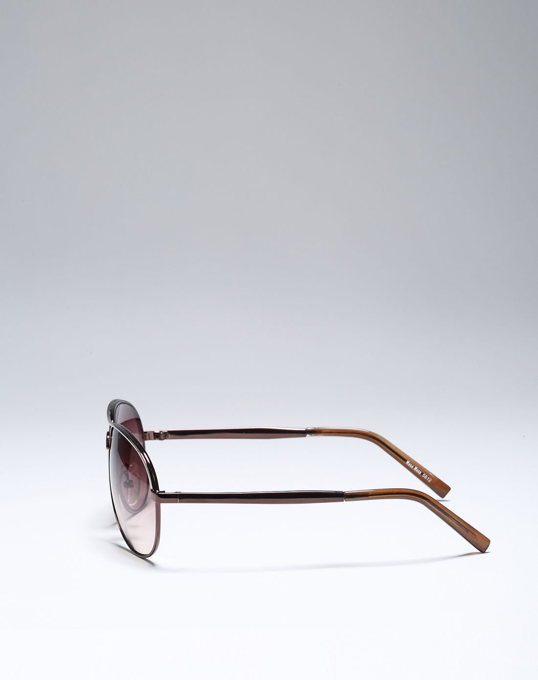 茶色抗紫外线渐变镜片金属框太阳镜