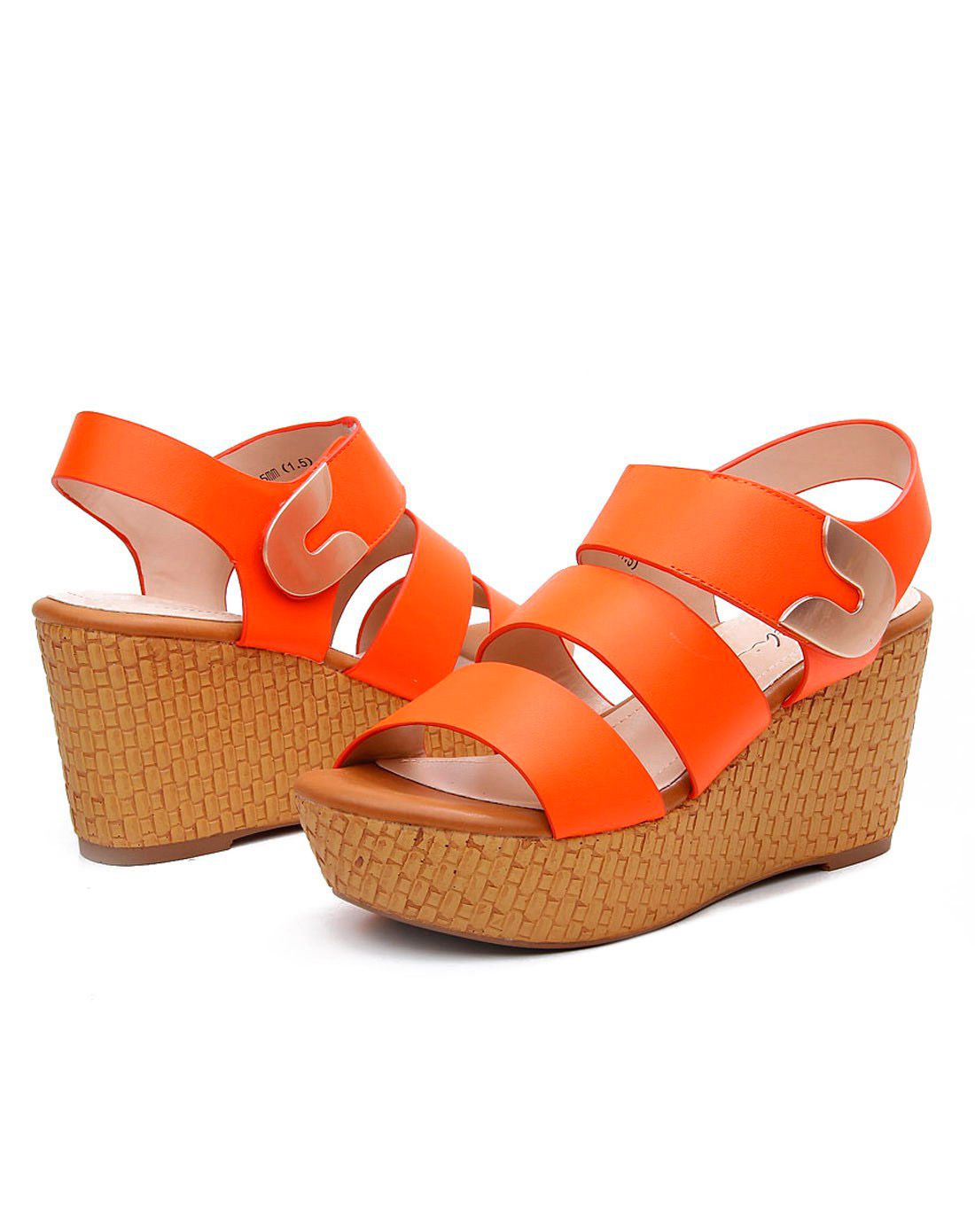 橙色牛皮休闲凉鞋