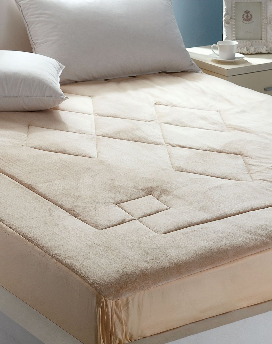 优家1.5m舒柔紧致床笠式床垫(黄色)150*200cm