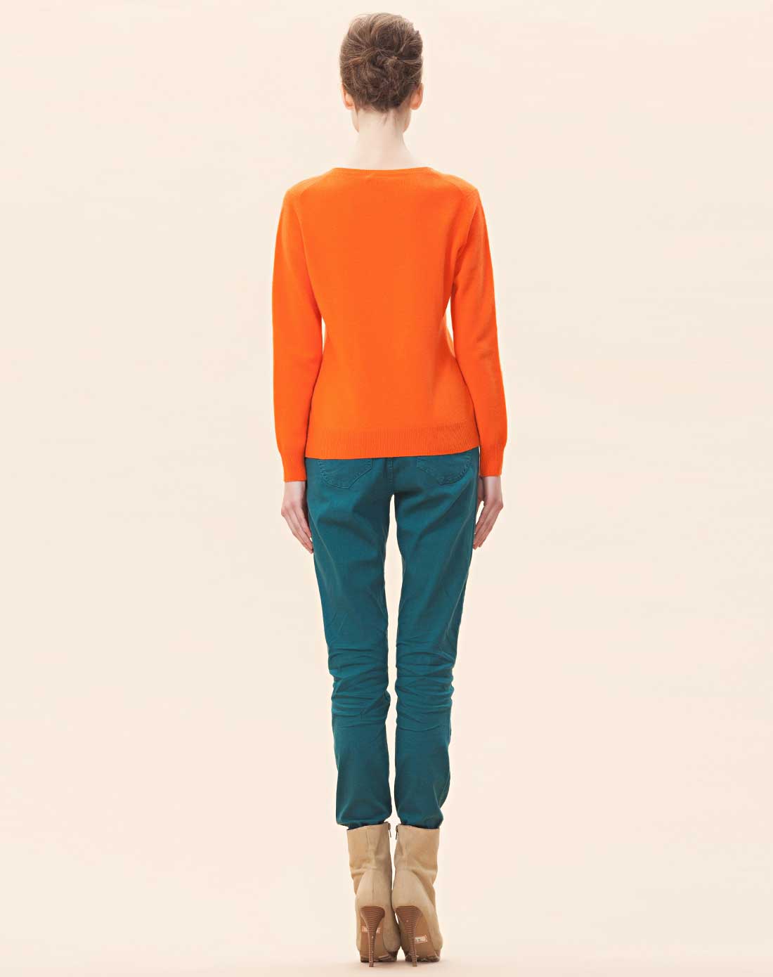 女款圆领亮橙色长袖纯羊绒衫