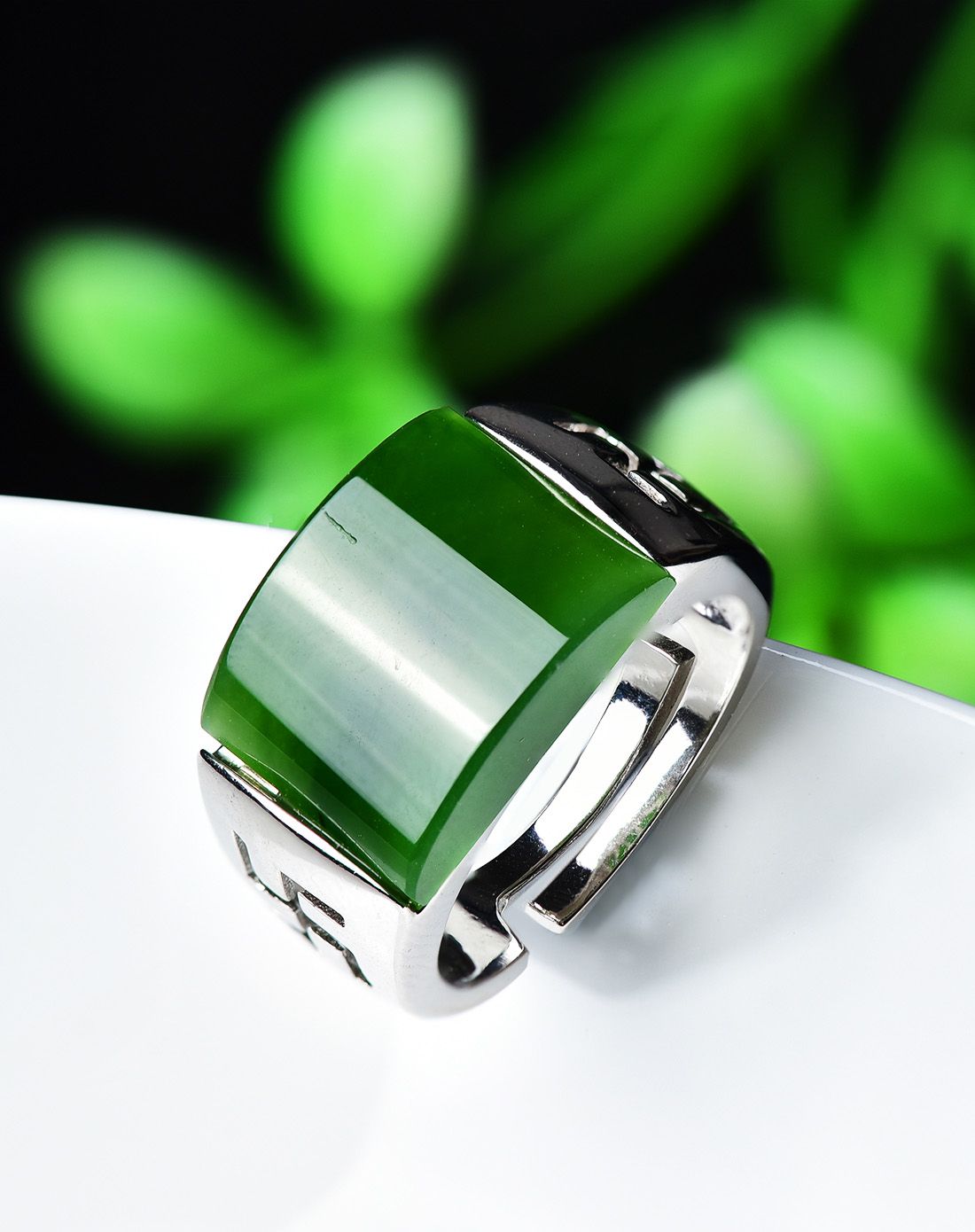 s925银镶天然和田碧玉男戒(开口戒)