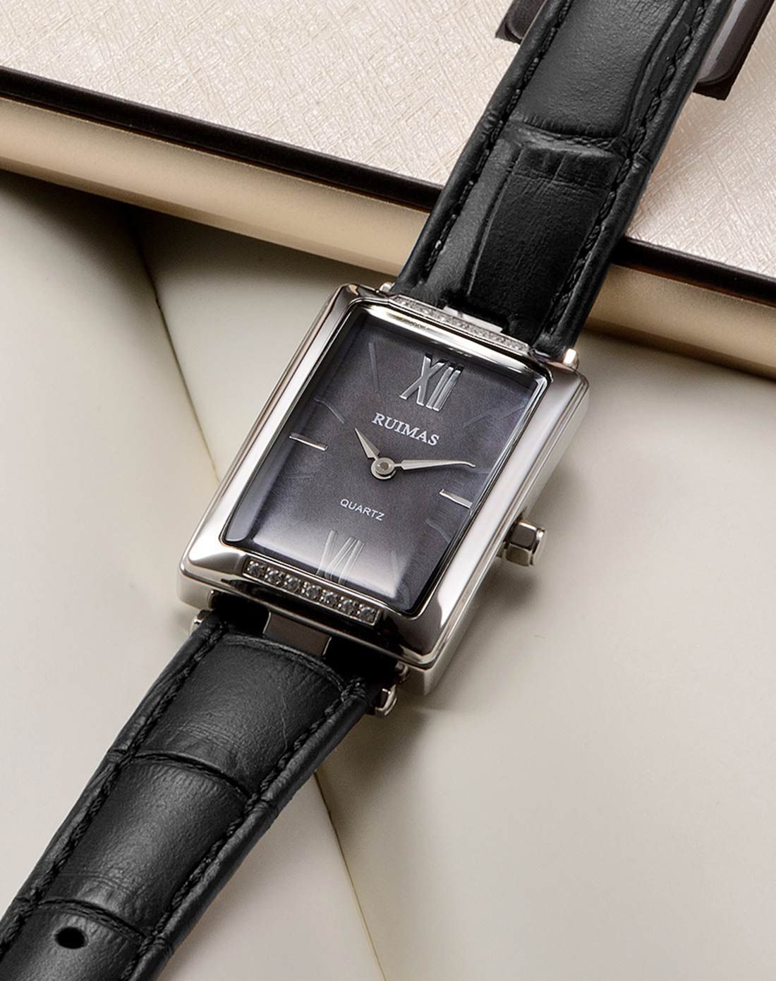 瑞马仕ruimas 进口机芯两针时尚女士皮带石英表