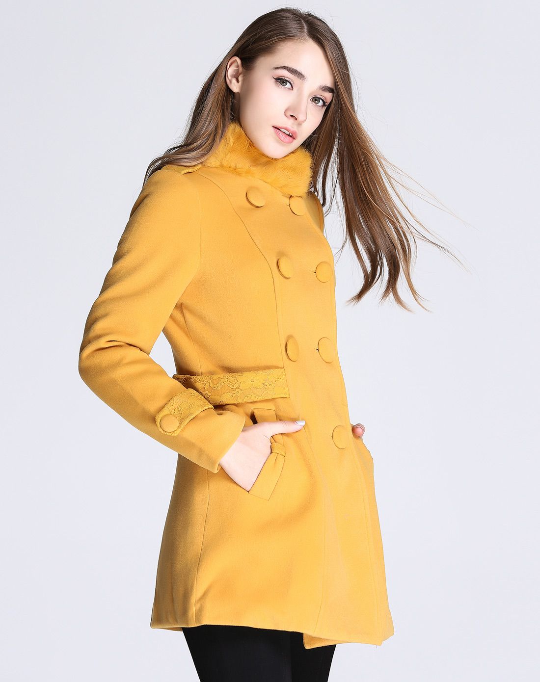 芥末黄纯色双排扣毛呢大衣