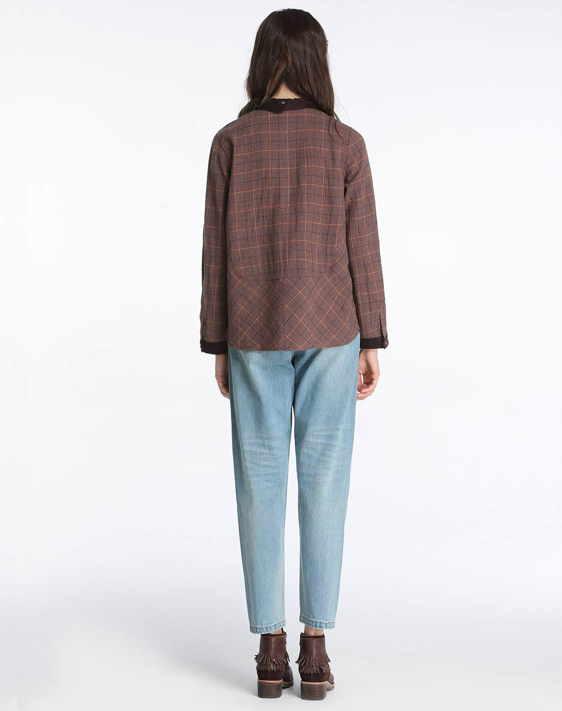 女款深绯色格子毛呢绣花衬衫