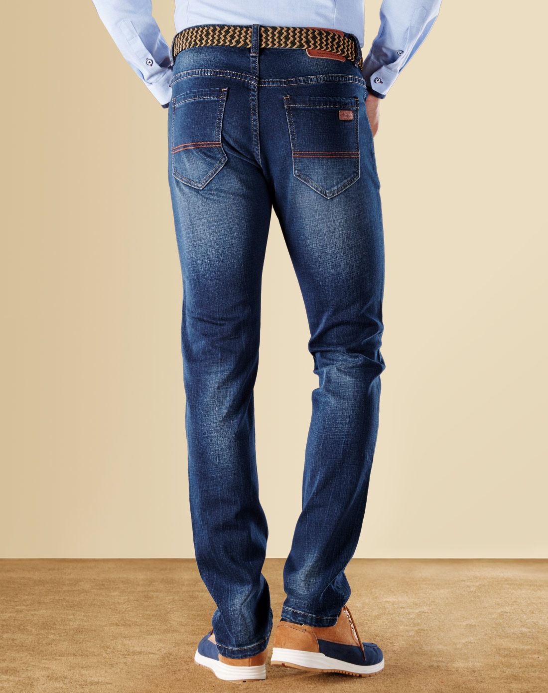 牛仔蓝修身猫须毛牛仔裤