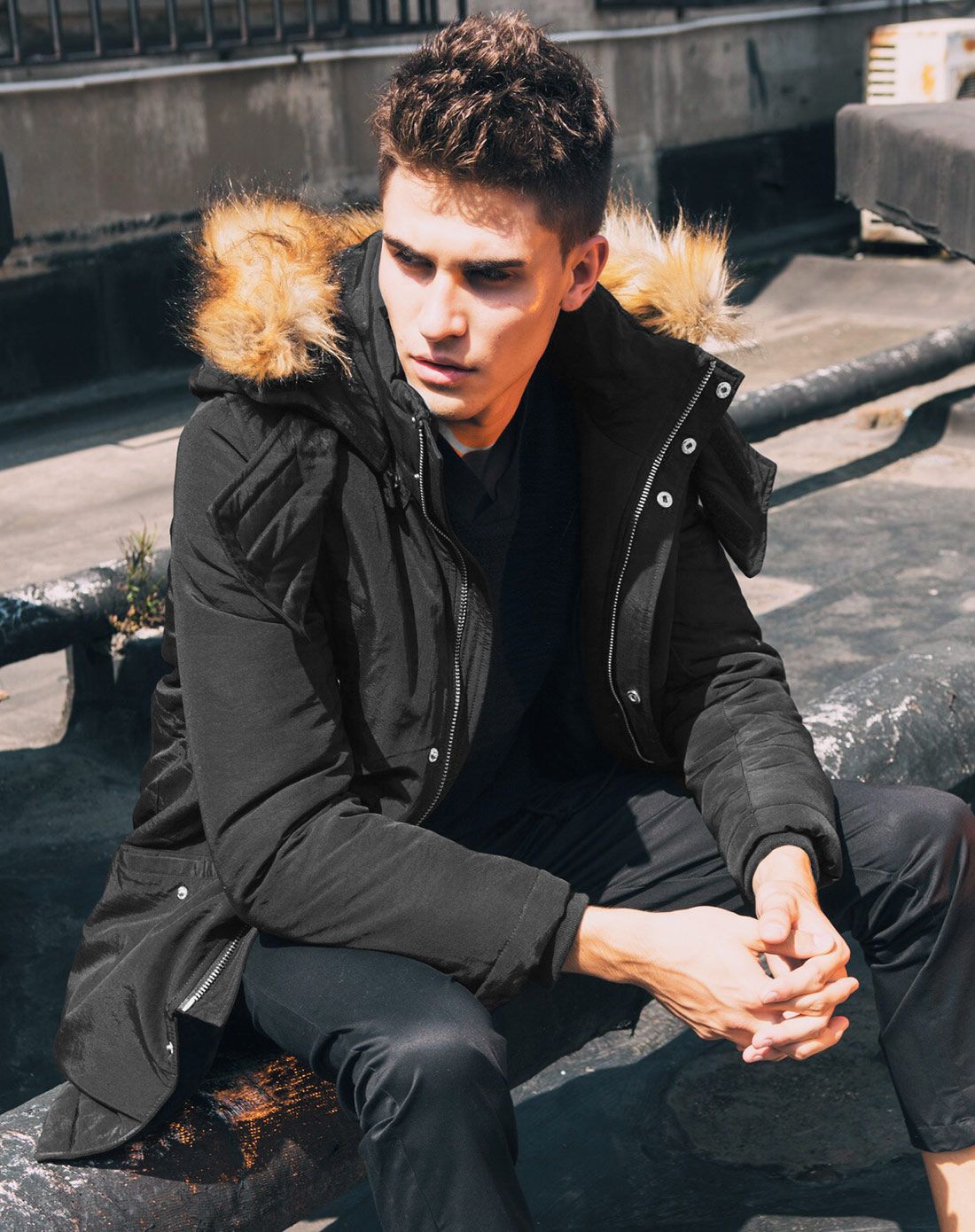 viishow男装专场 (比价问题不上线)黑色 欧典简练派构造风衣