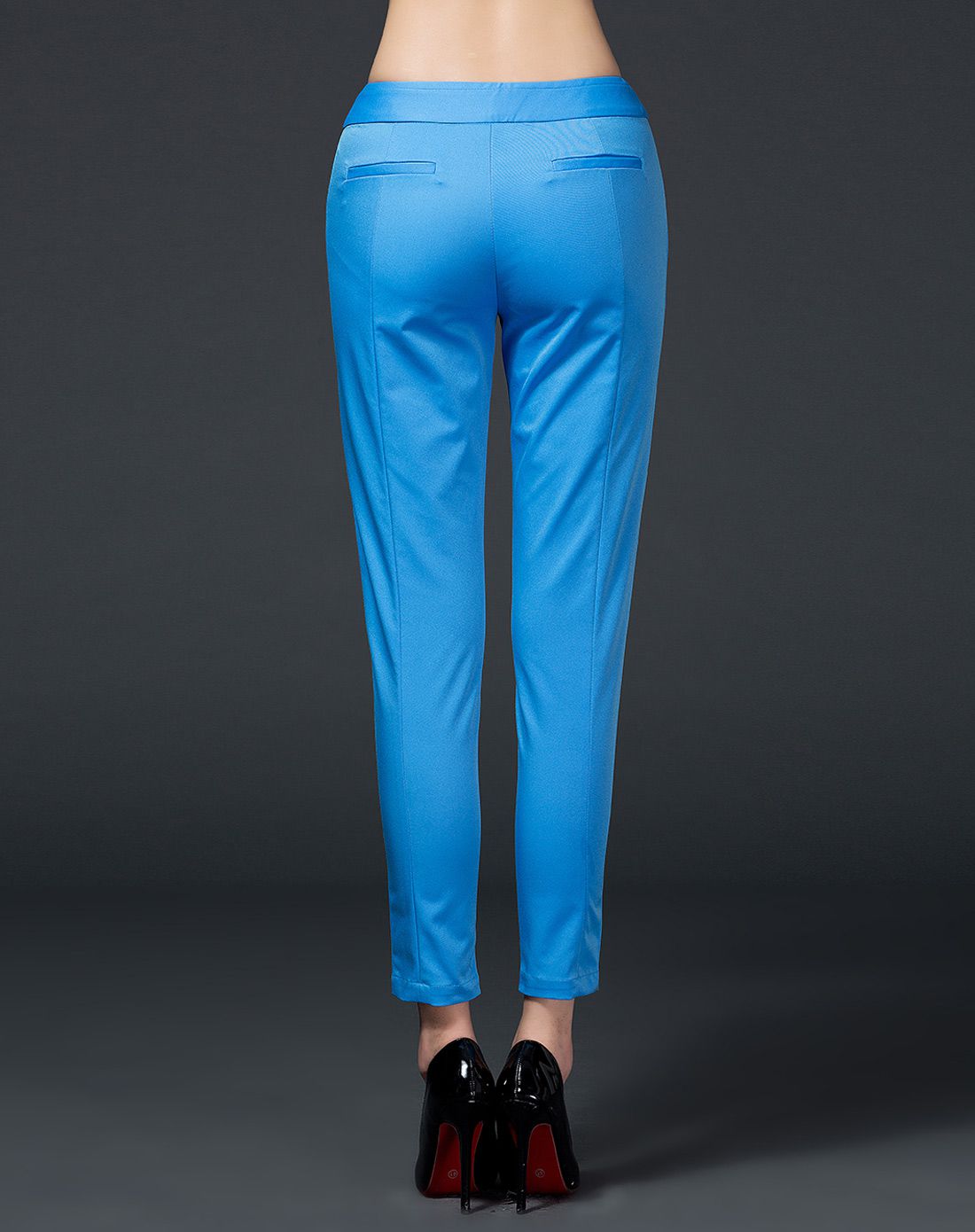 天蓝色九分小直筒长裤