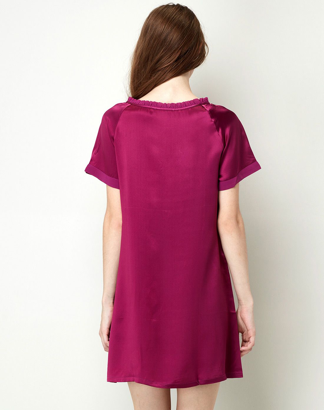 紫玫娃娃衫领雪纱包边袖口真丝睡裙