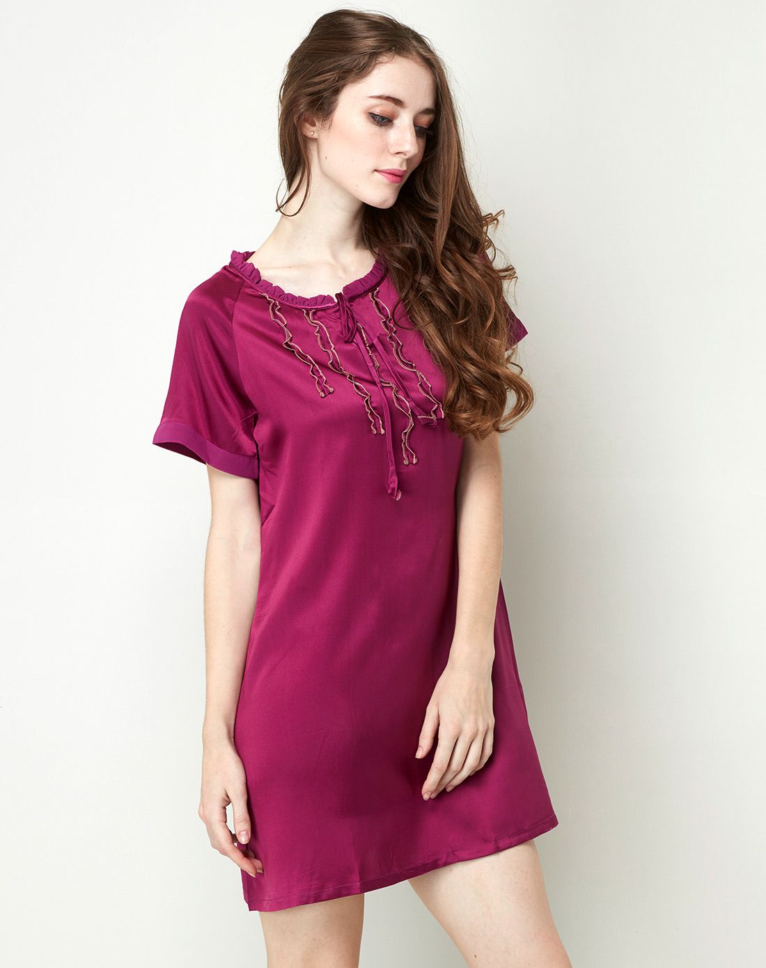 紫玫娃娃衫领雪纱包边袖口真丝睡裙