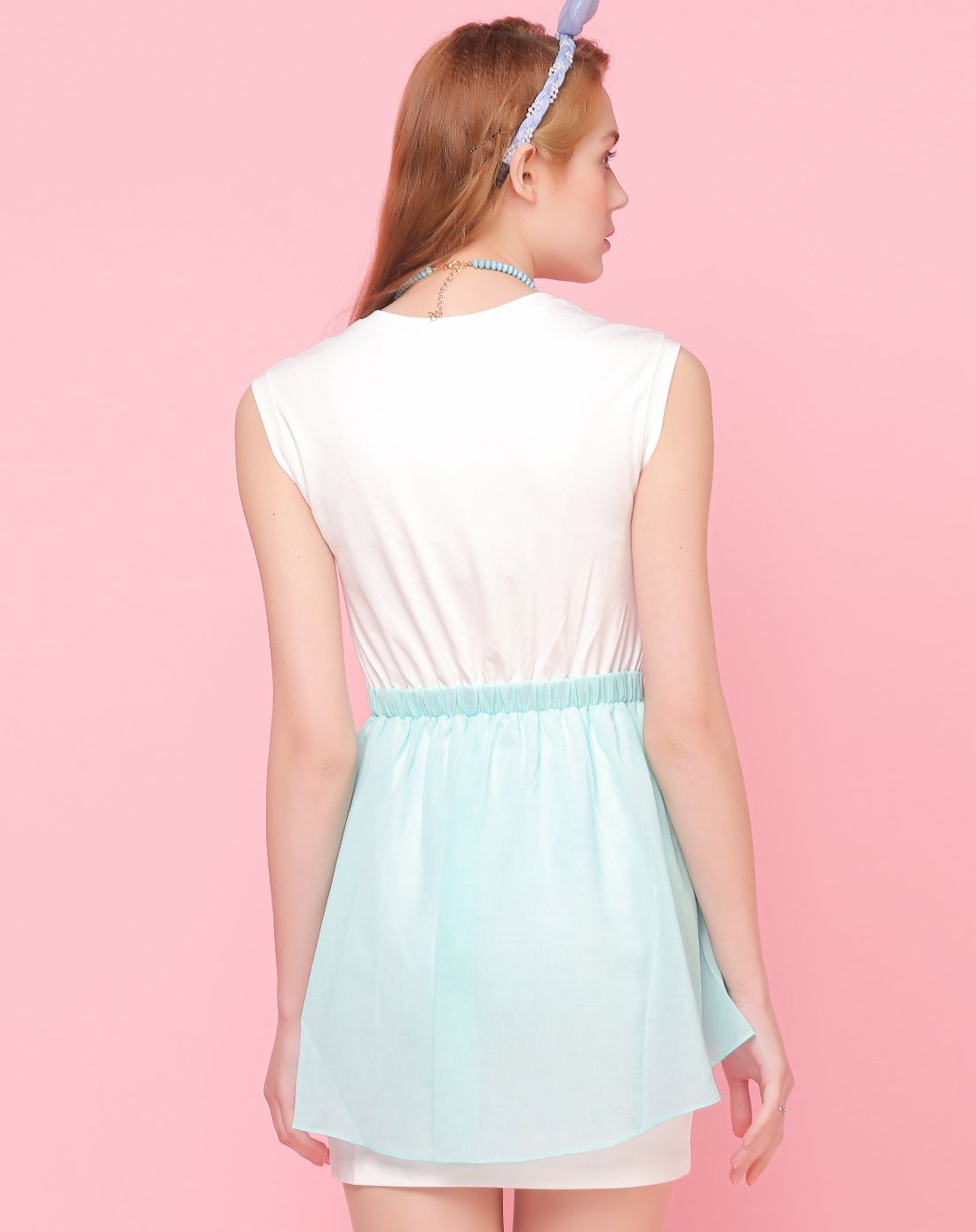 湖水绿时尚简约修身无袖连衣裙