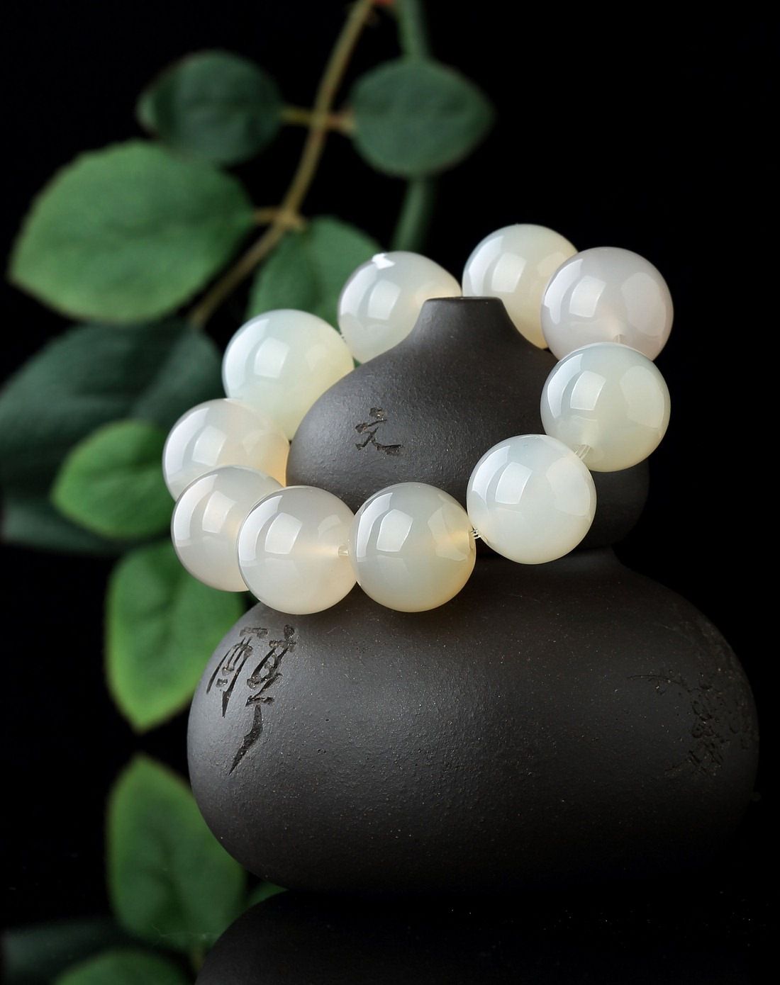 22mm洁白无瑕珠圆玉润玉髓手珠链