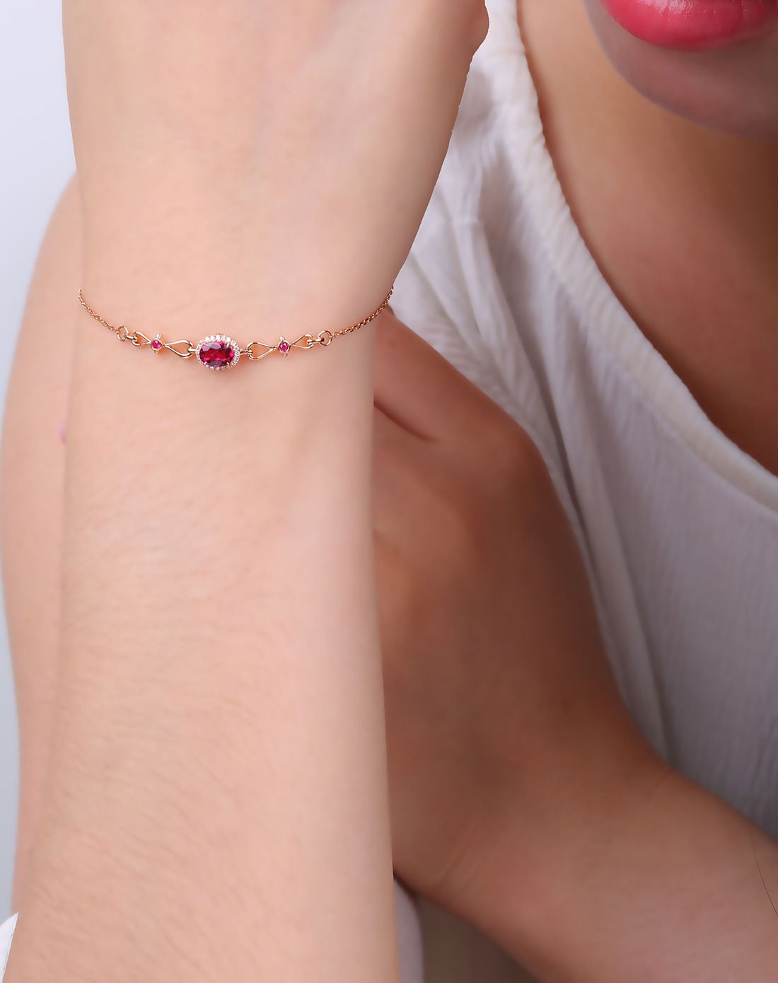 古莉18k红红碧玺手链