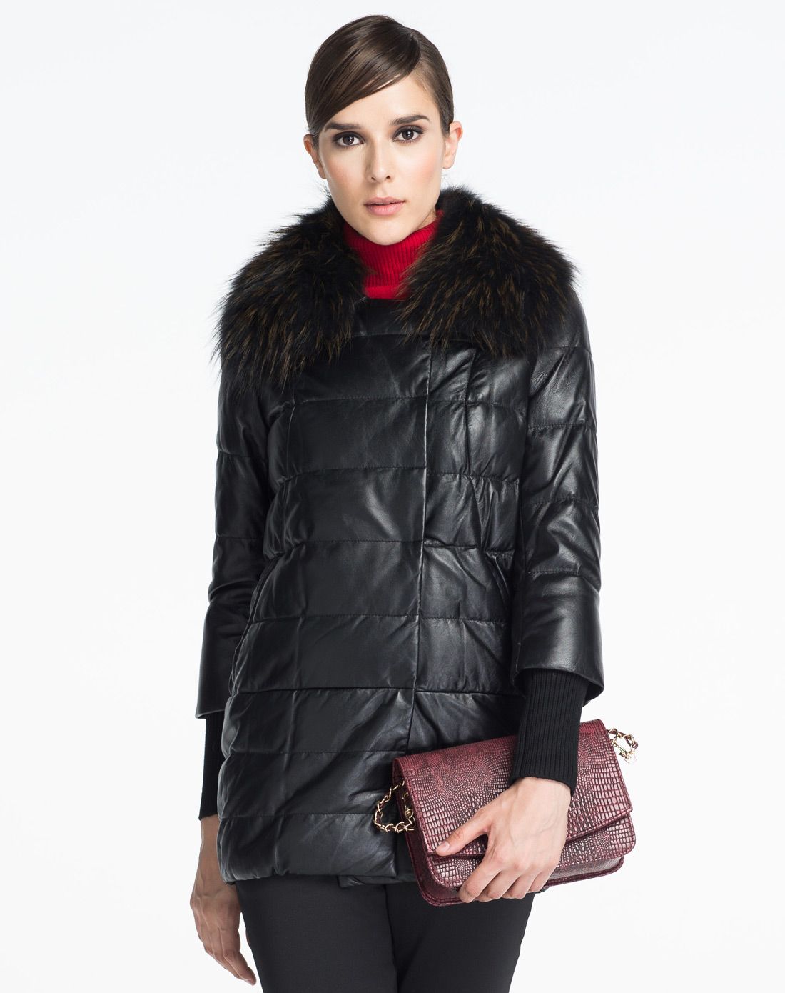 黑色貉子毛领七分袖插袋羽绒羊皮皮衣