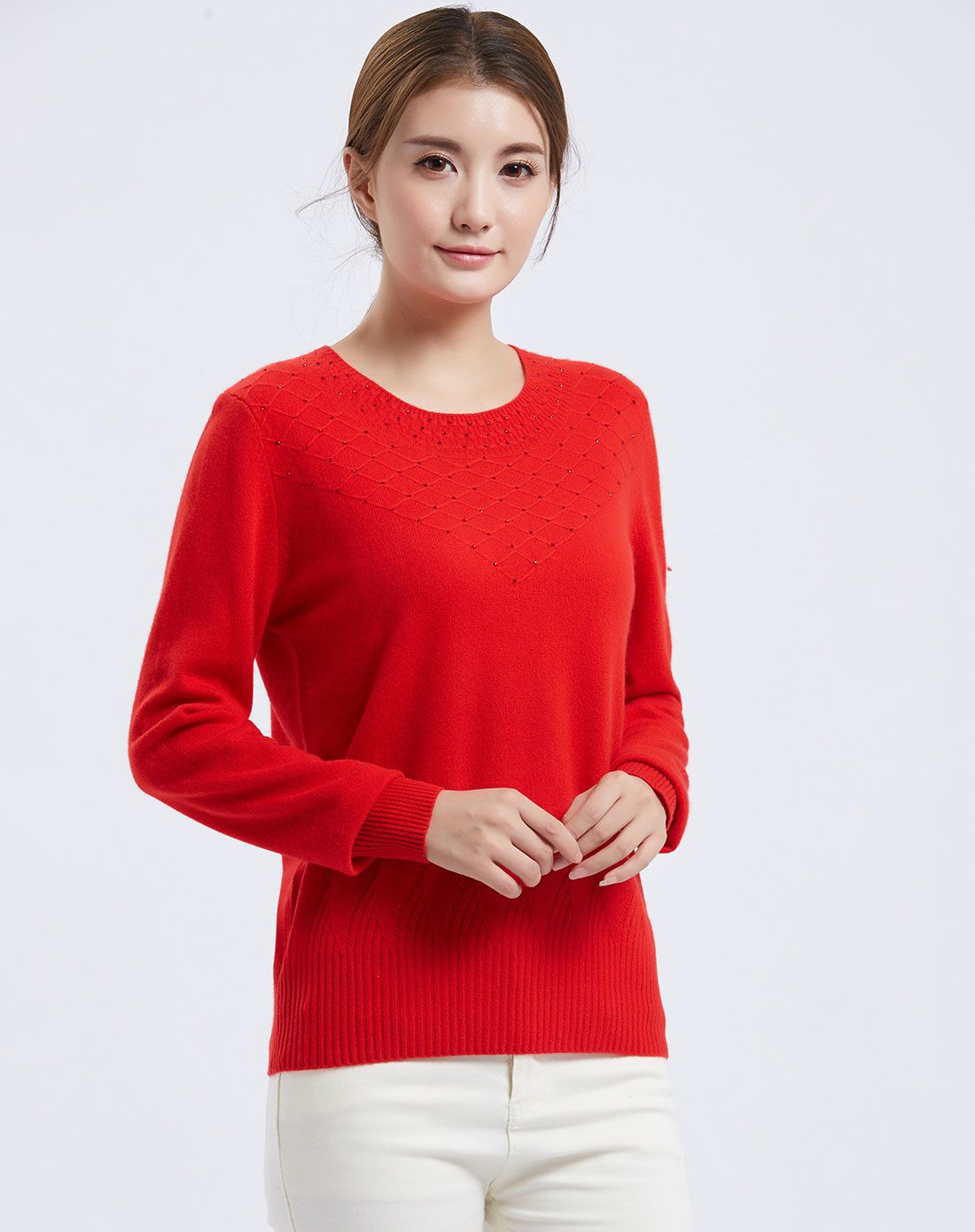 女士红色羊绒圆领女套衫羊绒衫