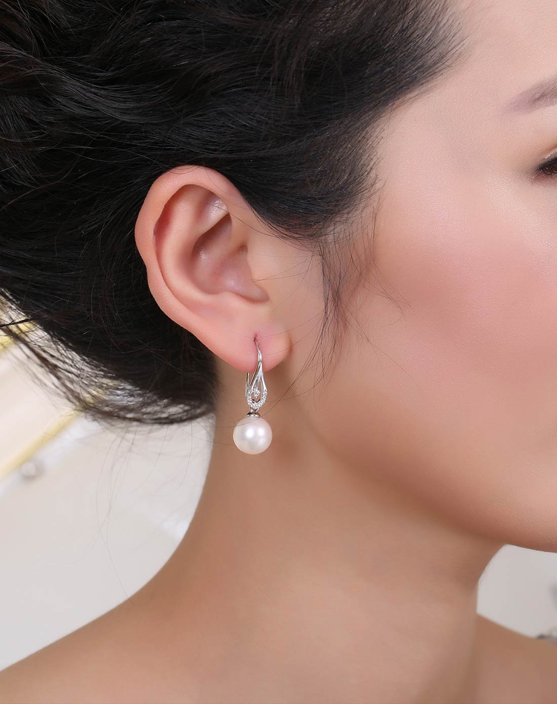 天淡水珍珠耳环10-10.5mm正圆925银镶嵌锆石