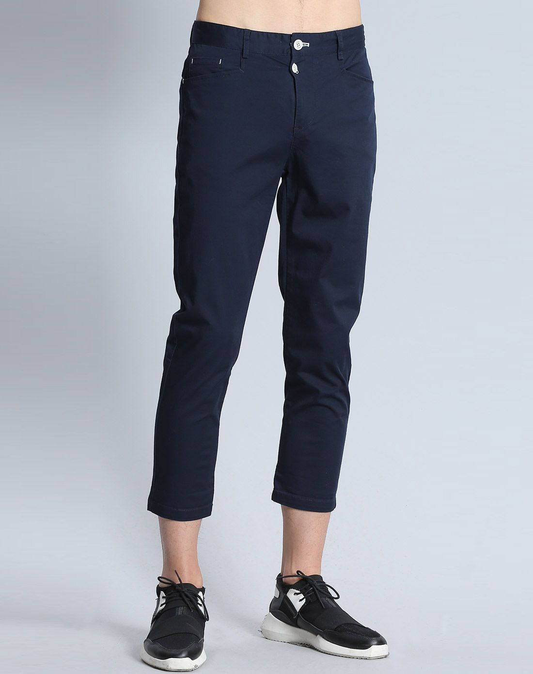 深宝蓝男装细节撞色休闲八分裤