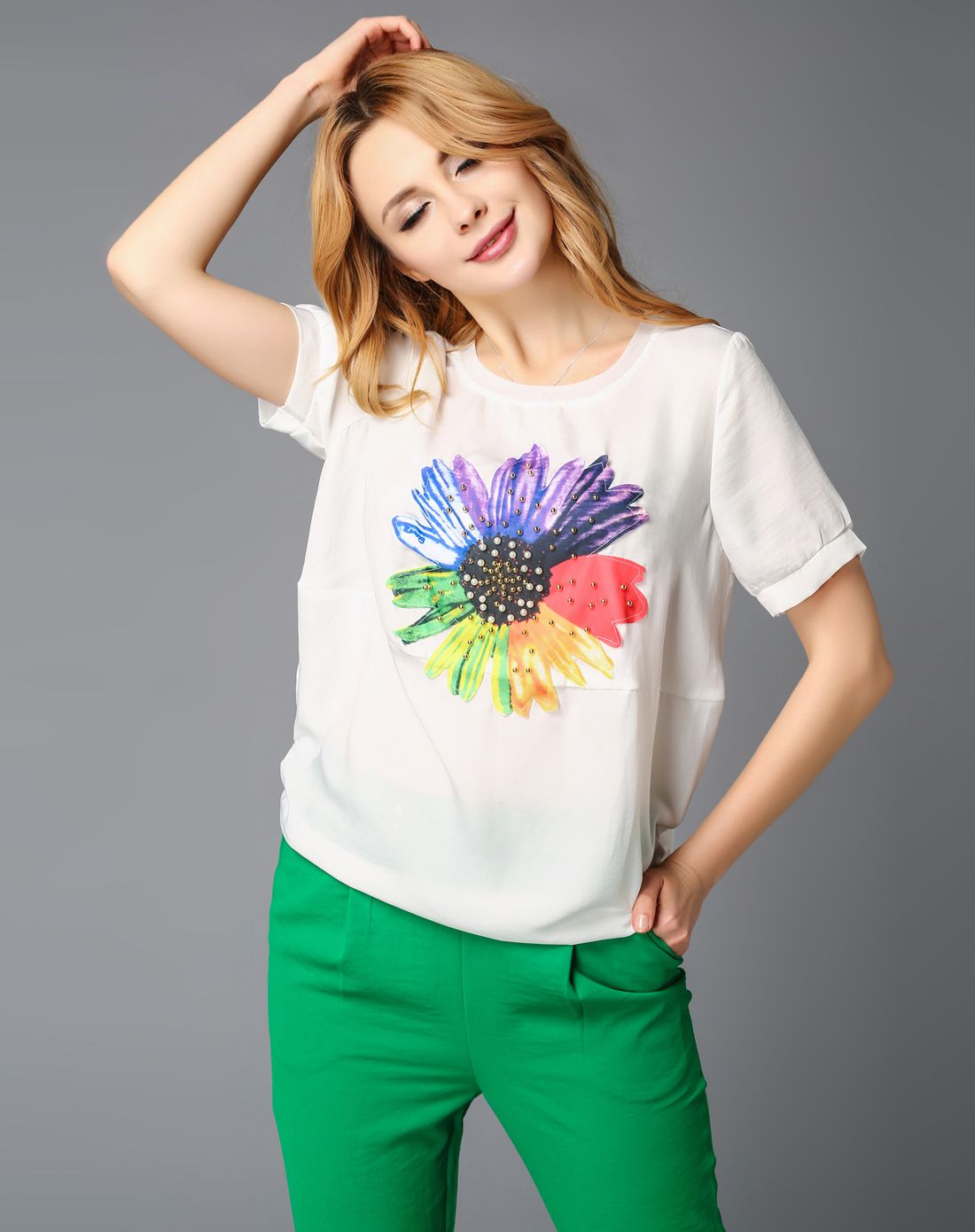 gustavo arango女款白色圆领五彩花上衣2g63y747690_唯品会