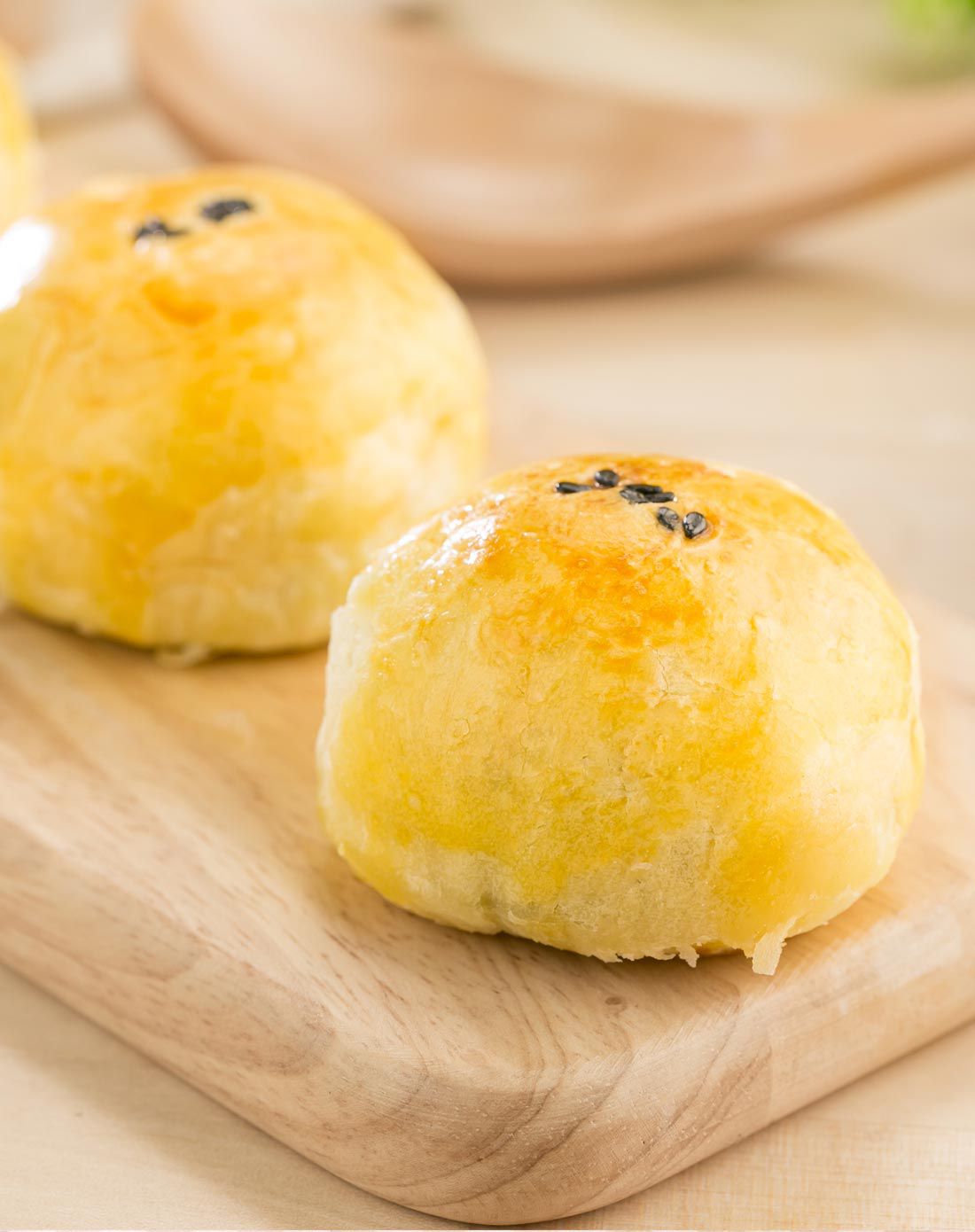 良品铺子 莲蓉蛋黄酥盒装300g/盒