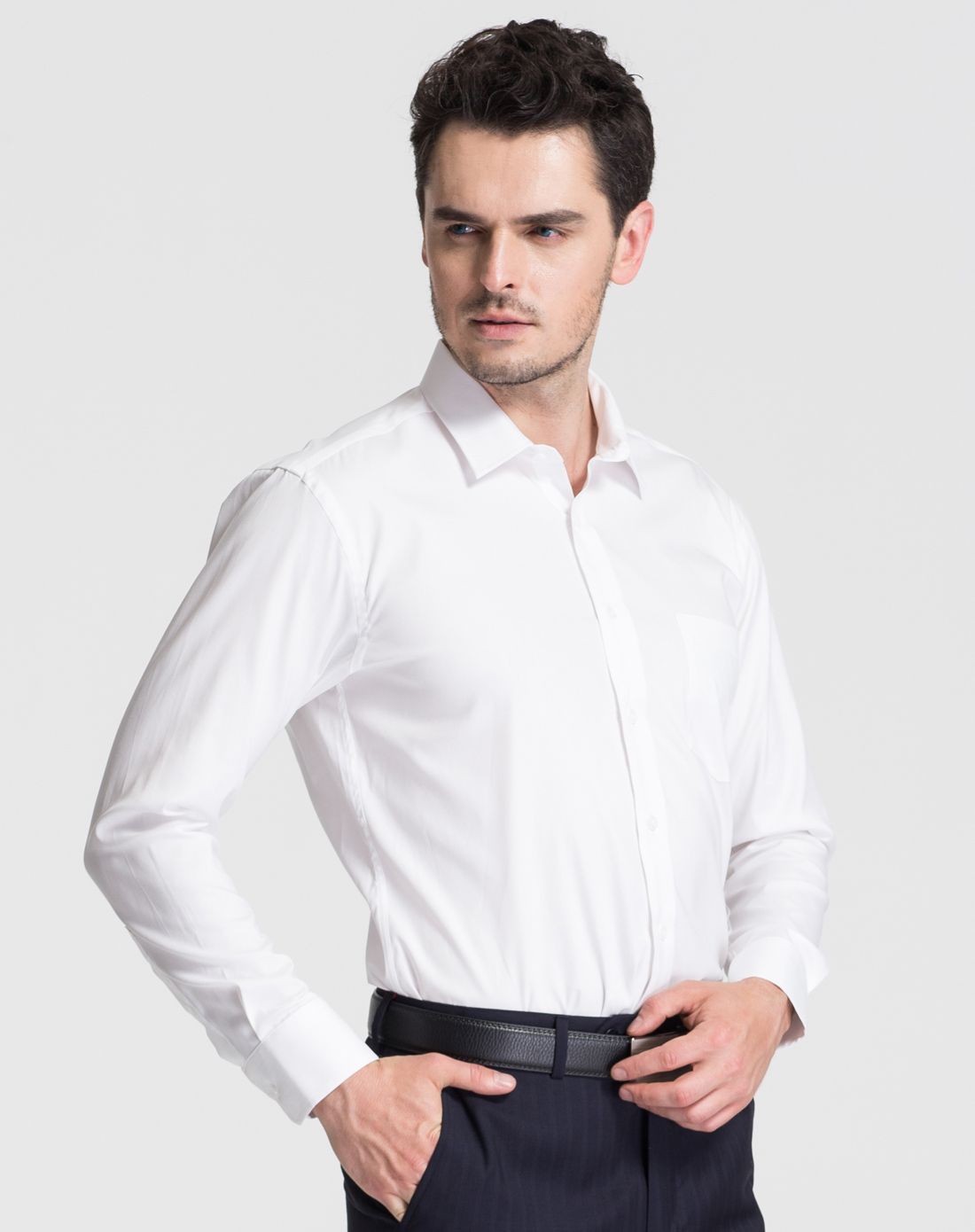 男款商务经典白色翻领衬衫