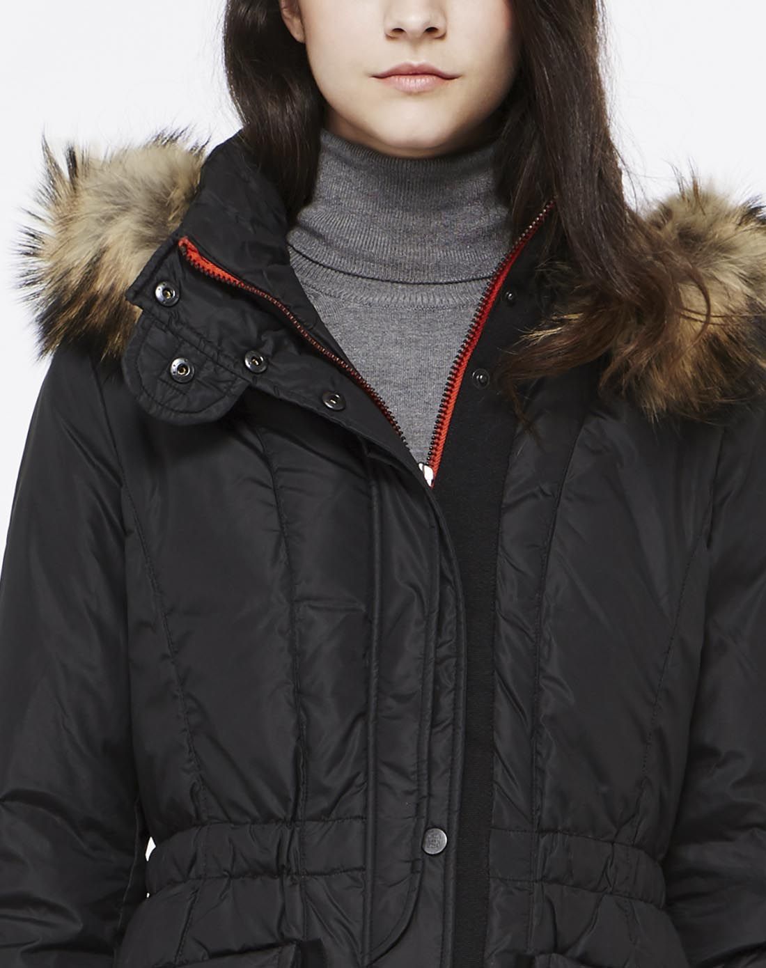 女新黑格尔女装中长款羽绒服