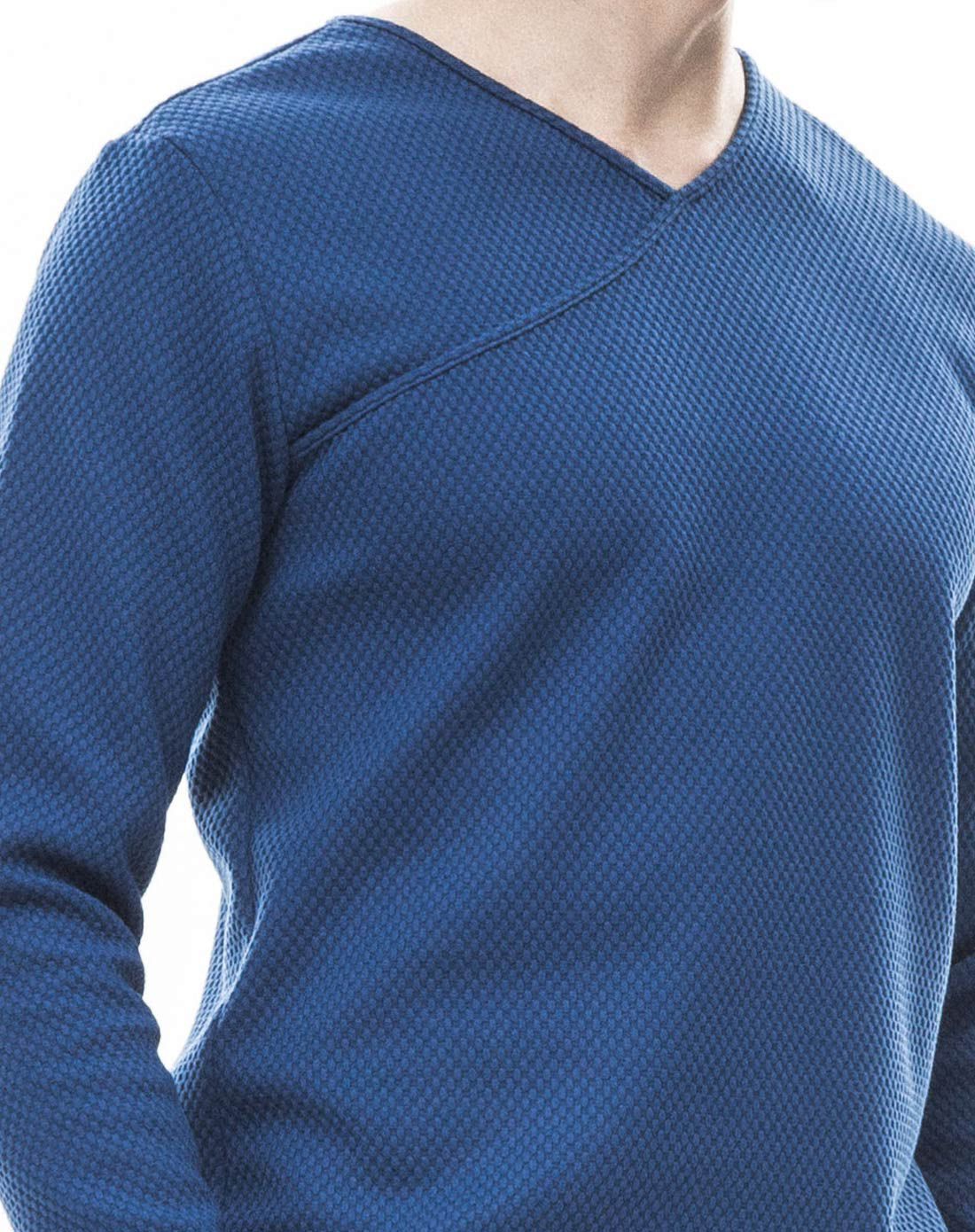 男士蓝色纯色长袖t恤