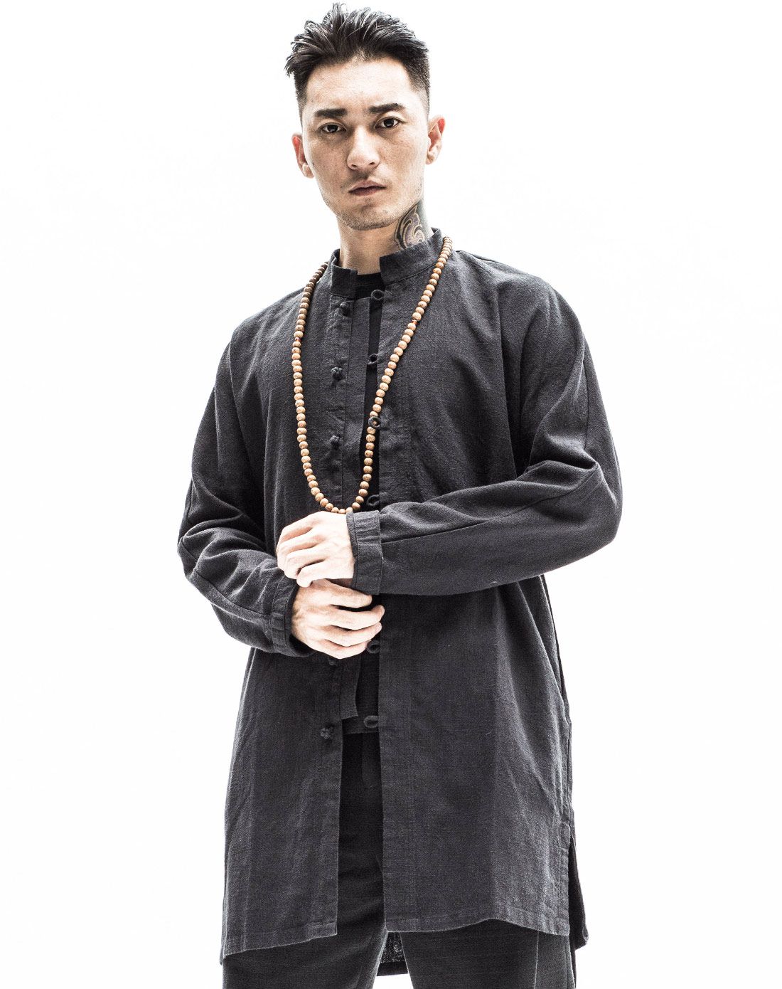 男士玄色中长款棉麻外套