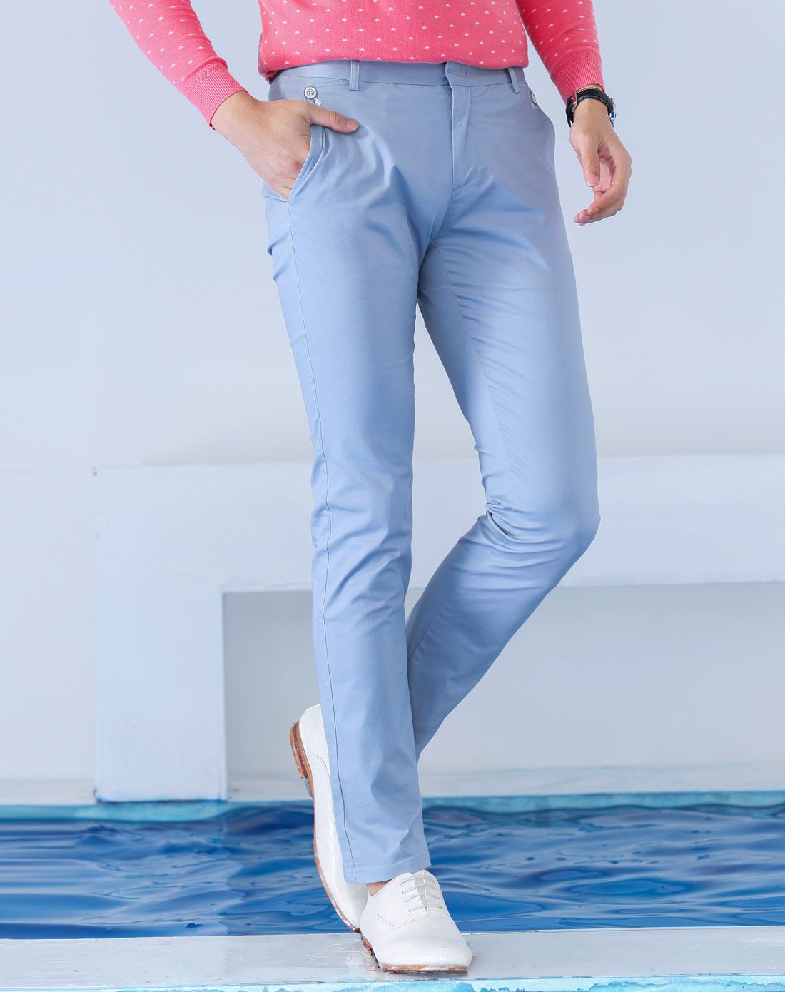 男款浅蓝灰时尚修身长裤