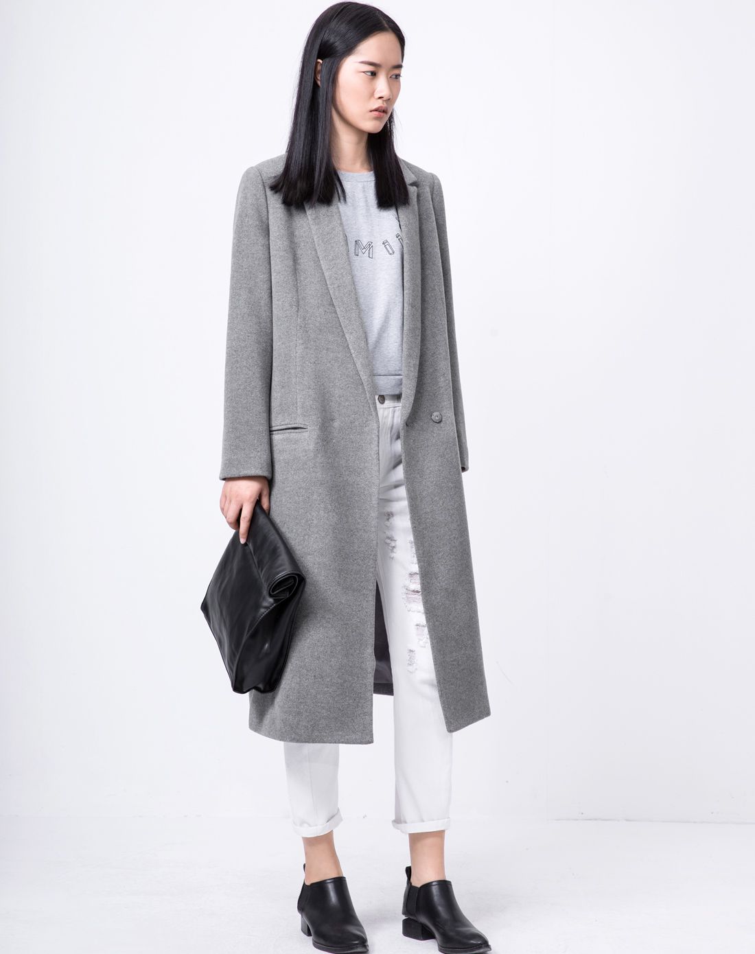 雾灰翻领长款毛呢外套